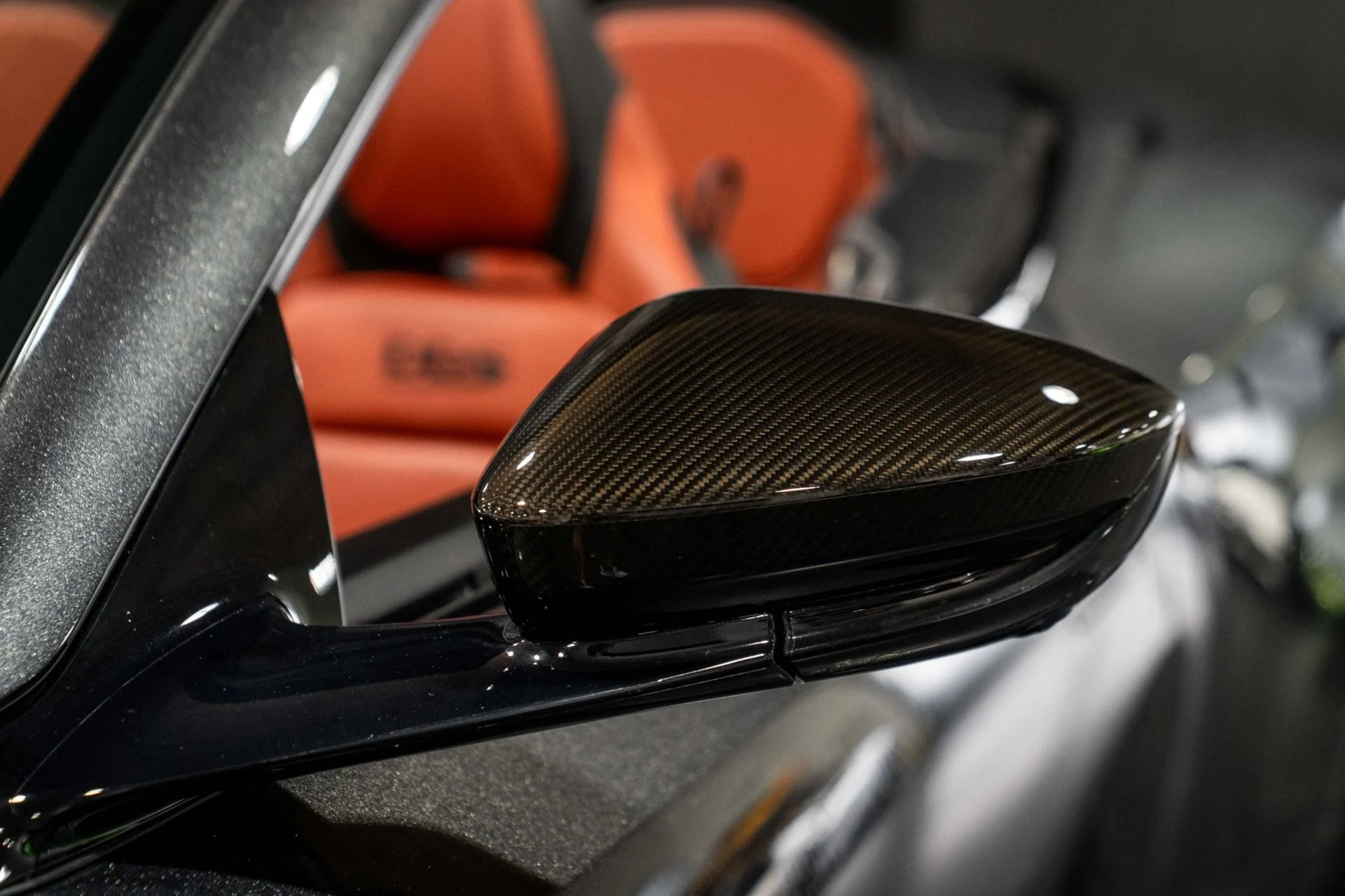 mph022_3340339628_Used_2020_Aston_Martin_DBS_Superleggera_1767994739_f338cca713