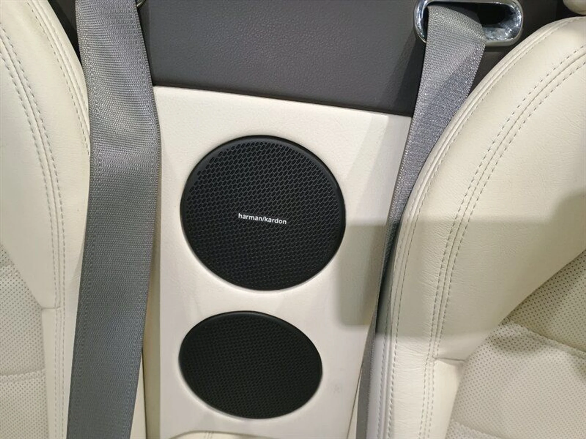 mph022_3340996192_fa5d2bf0a2_800_2bac753a52