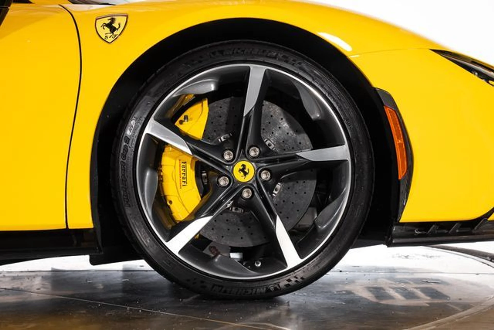 mph022_3346824243_b096bbb4d60ba466c0af6825d36066d2x_08a5062bf7