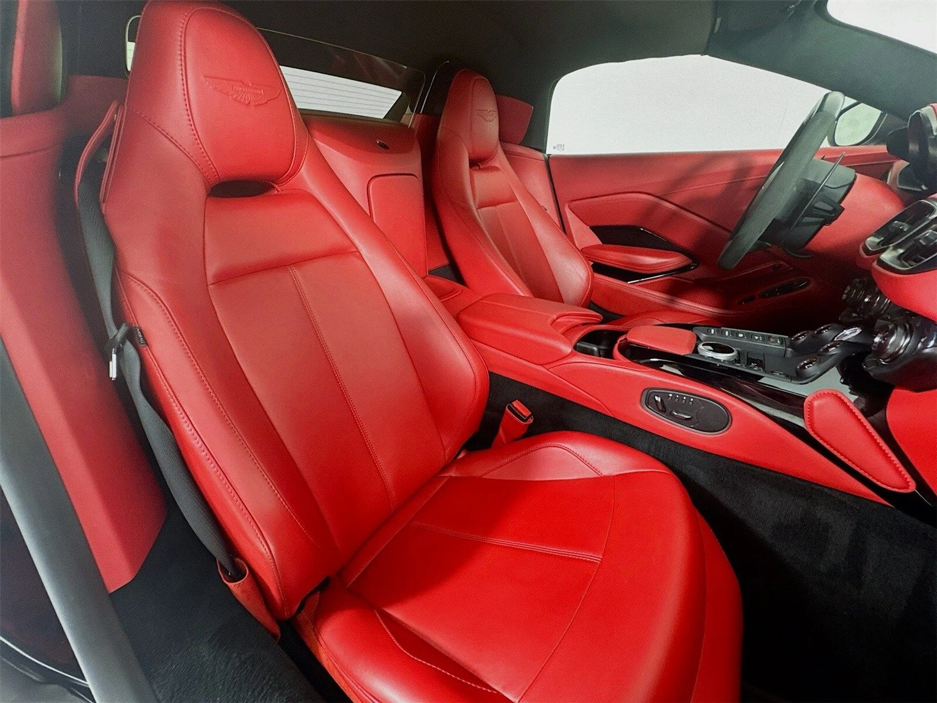 mph022_3355830883_bee79c0c908468a1b2ea4524149af40dx_7c202c3539