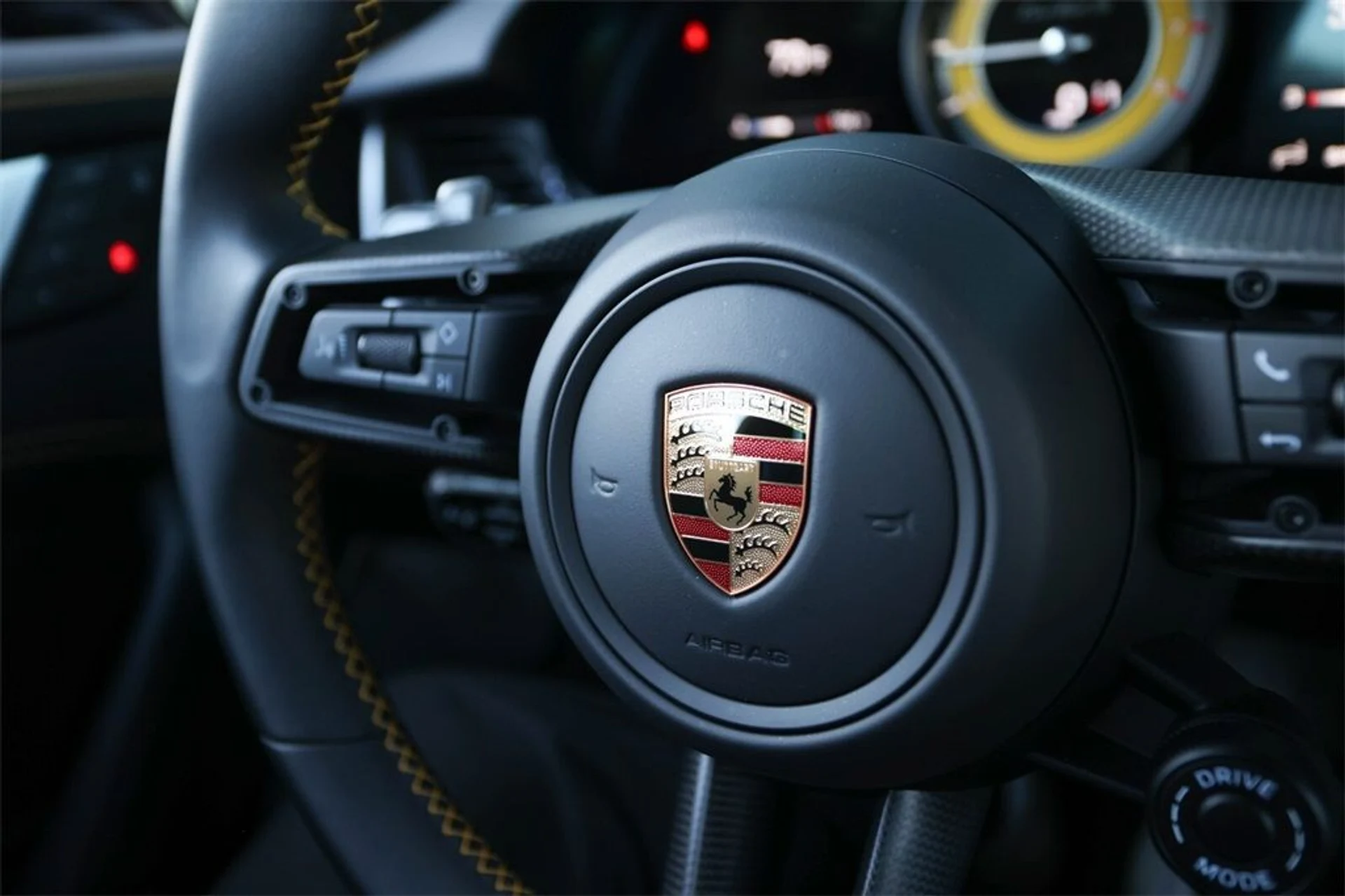 mph022_3357233543_890e85f300a85245107ca1e591062d0a_68307522bd