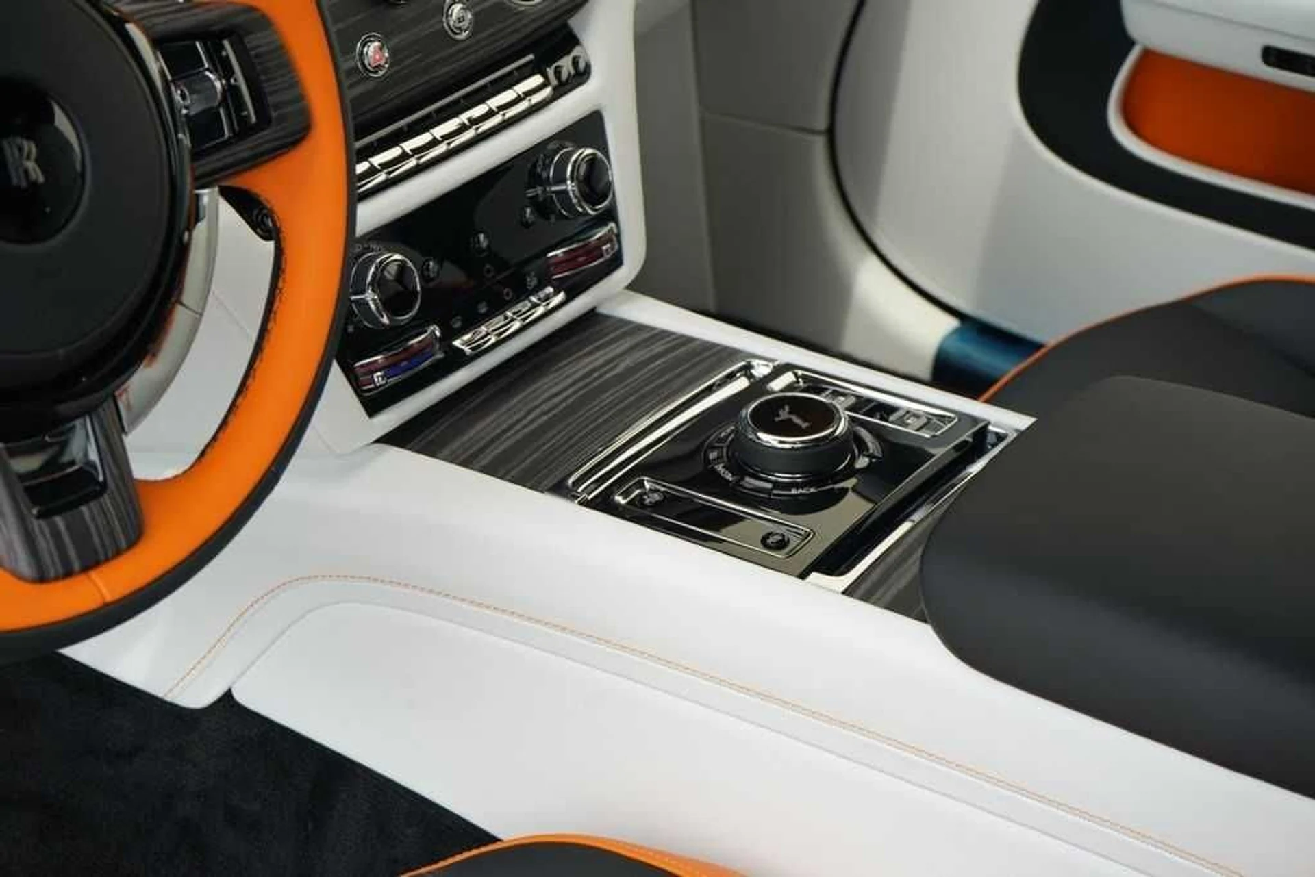 mph022_3363789112_463929f6883408f3820845ccb6c8a208x_afd65f10cb