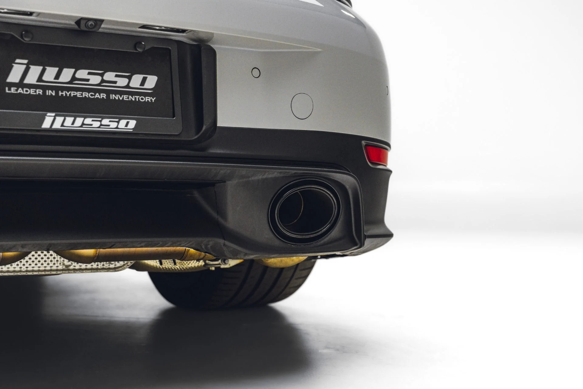 mph022_3365443325_Used_2025_Porsche_911_Carrera_1781738895_79fbcee490