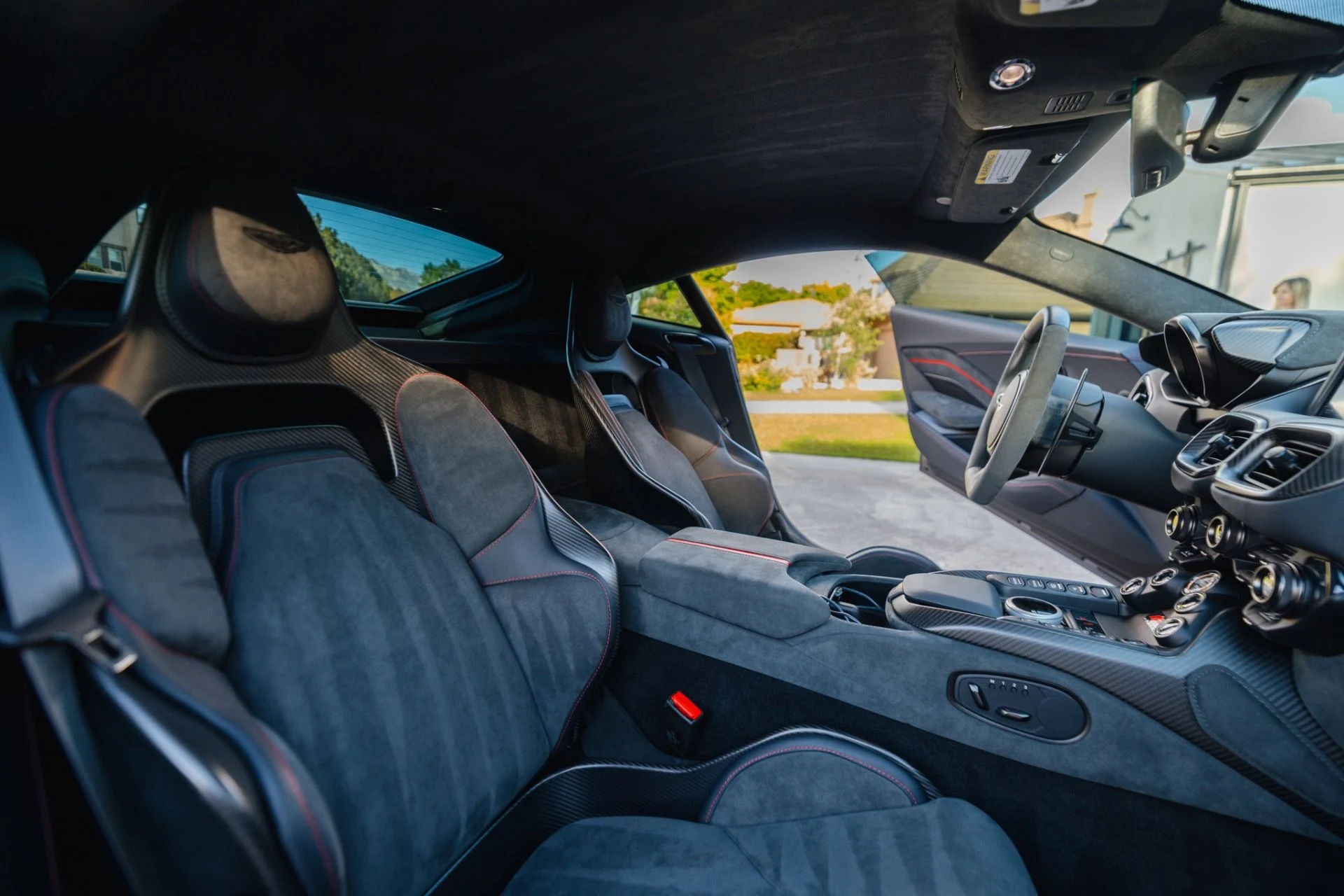 mph022_336724930_Used_2023_Aston_Martin_Vantage_F1_Edition_1715792304_f69645c804