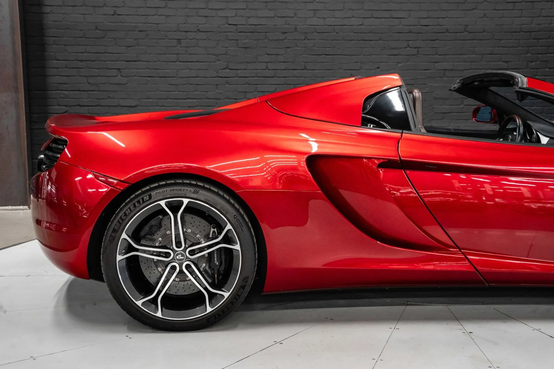 mph022_3368906769_mclaren_mp4_12c_2014_766ff592e4