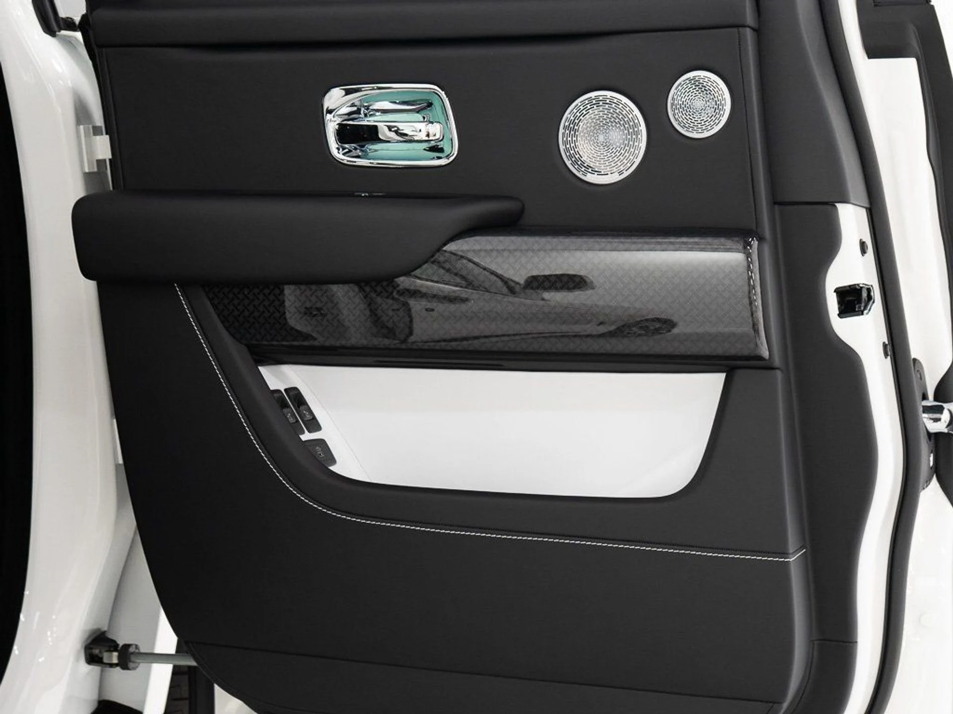 mph022_3371170972_c39cd2b862e1d35a7fae7b44c53939ec_30a00f5cd6