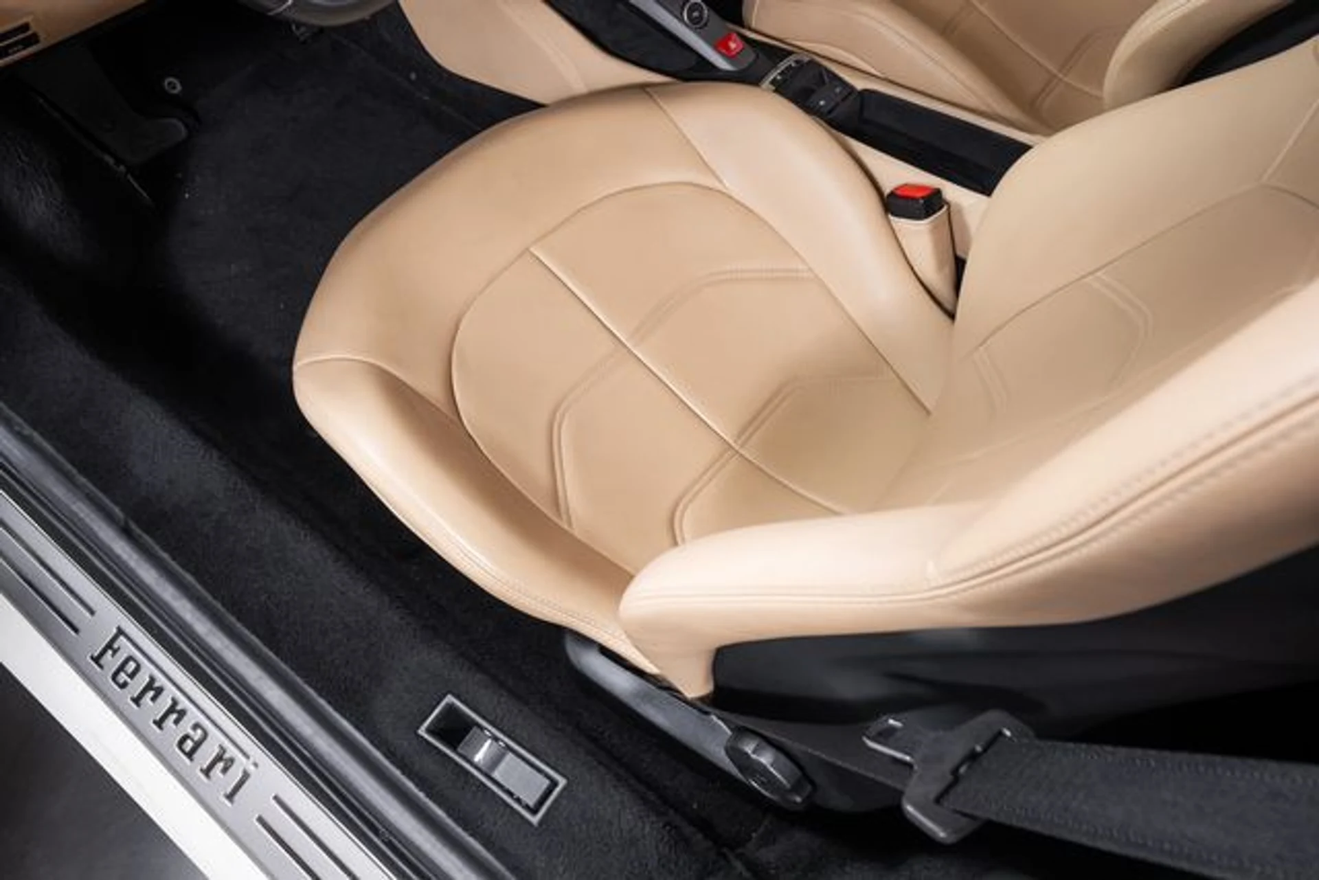 mph022_3372522741_ebe536b19954f743462591e540a4598fx_b4b361b377