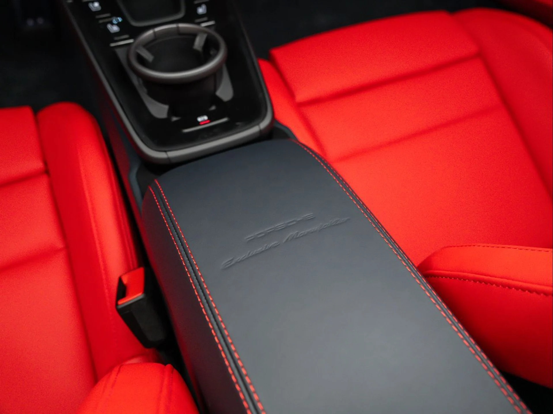 mph022_3377843753_84f4147db3bc6810ae5d102476f83a90_5fe9f78243