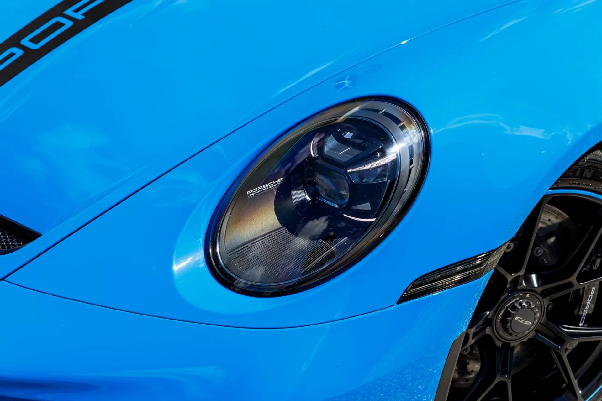 mph022_3380401402_595_p23_l_db004492ba