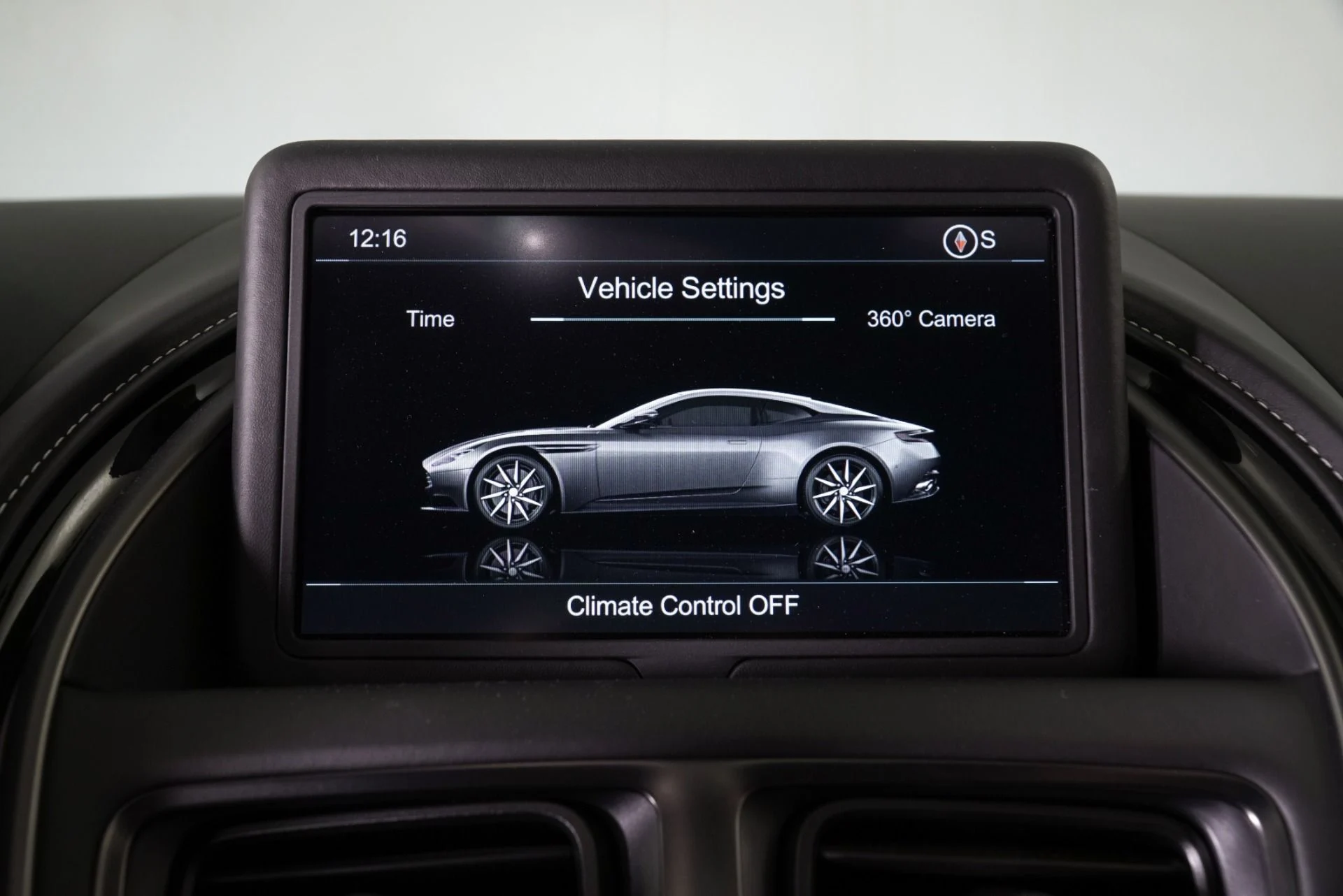 mph022_3383333721_Used_2018_Aston_Martin_DB_11_1764361544_10719411d6