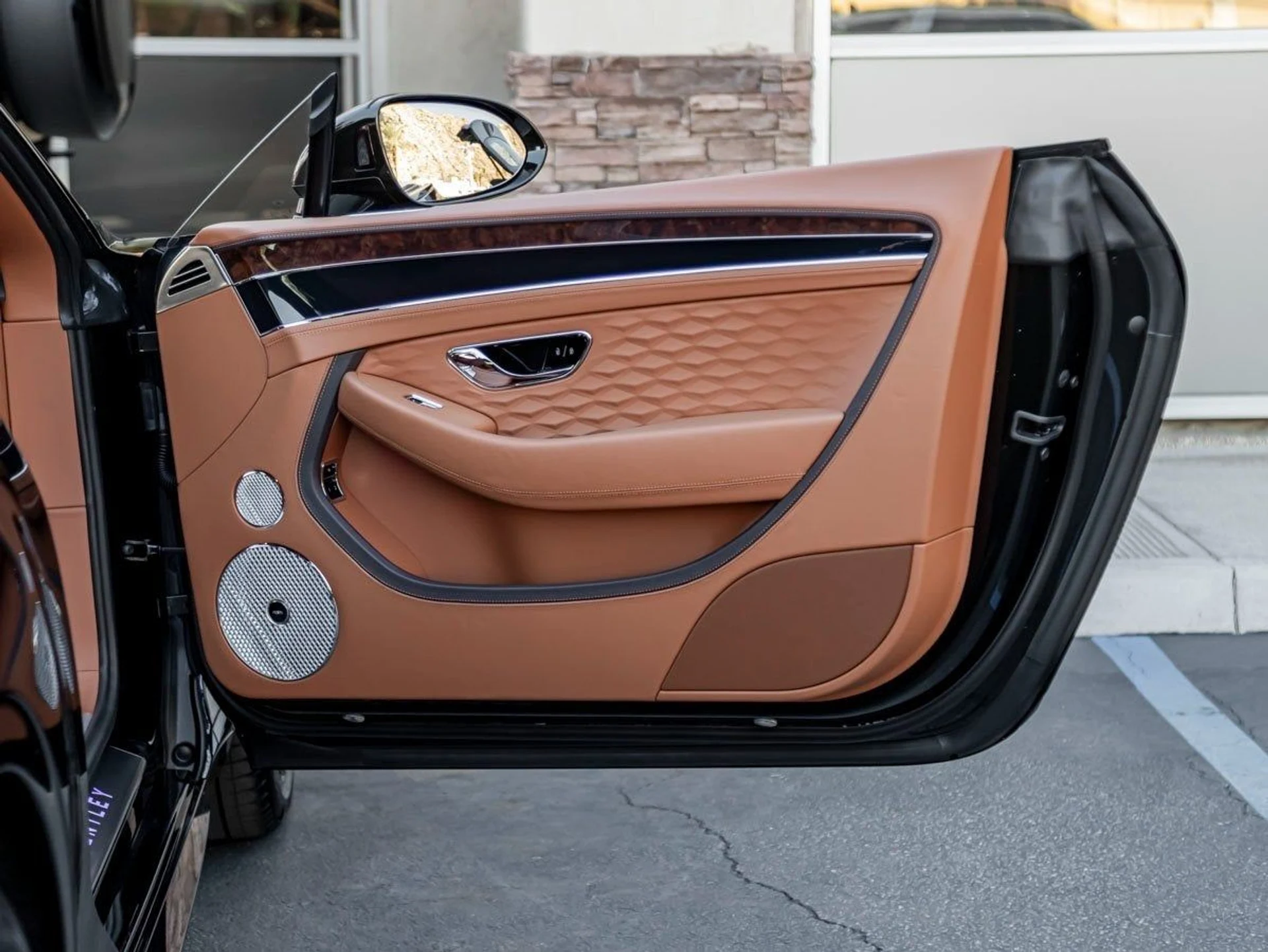 mph022_3384621320_23_10a5bff178