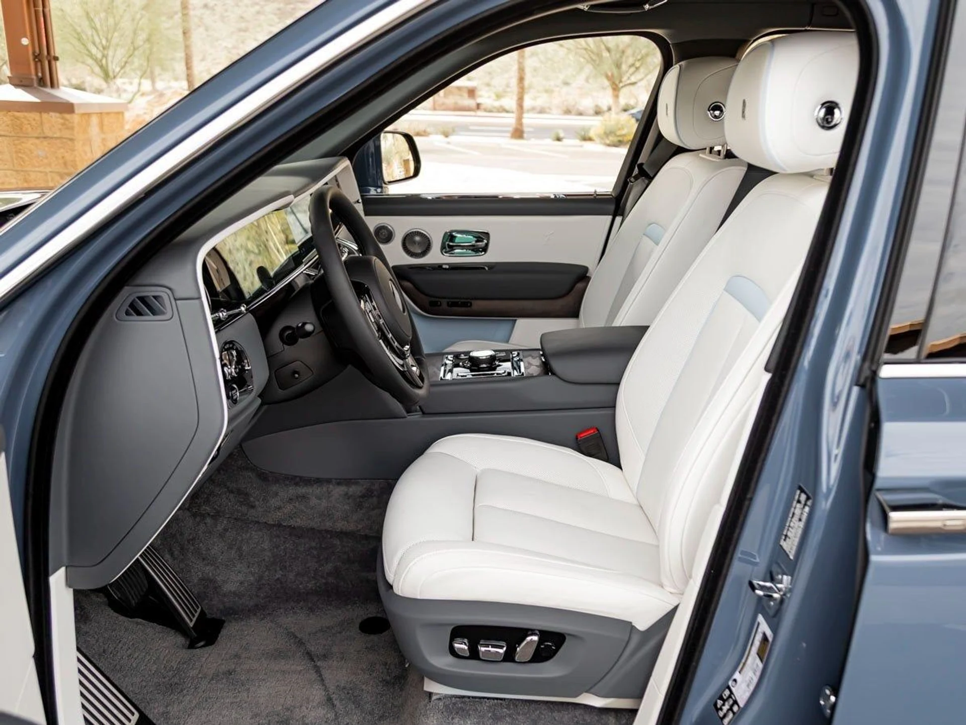 mph022_3386466329_23_cf0e45b46b