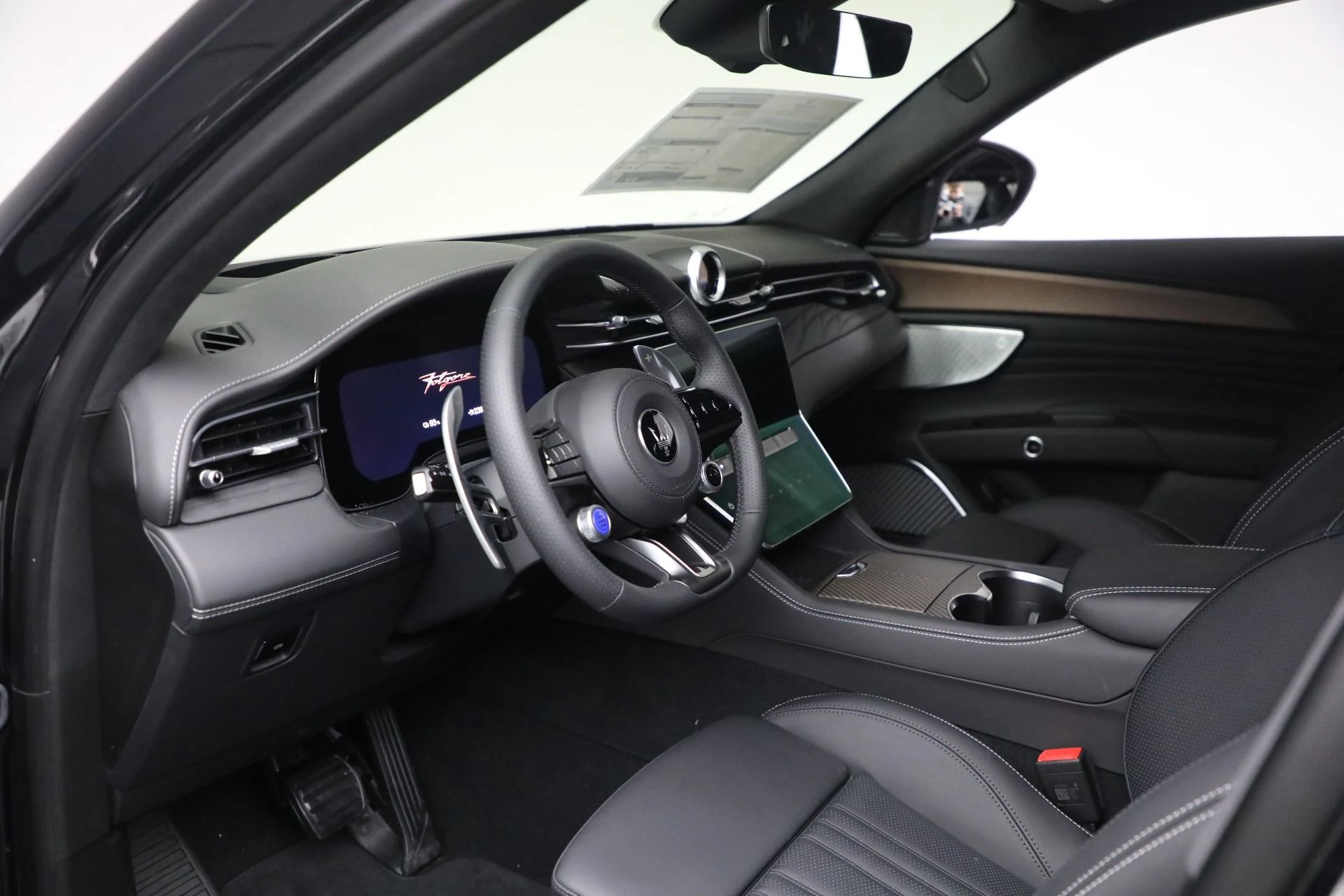 mph022_3387842814_New_2025_Maserati_Grecale_Folgore_2c0c36b7e6