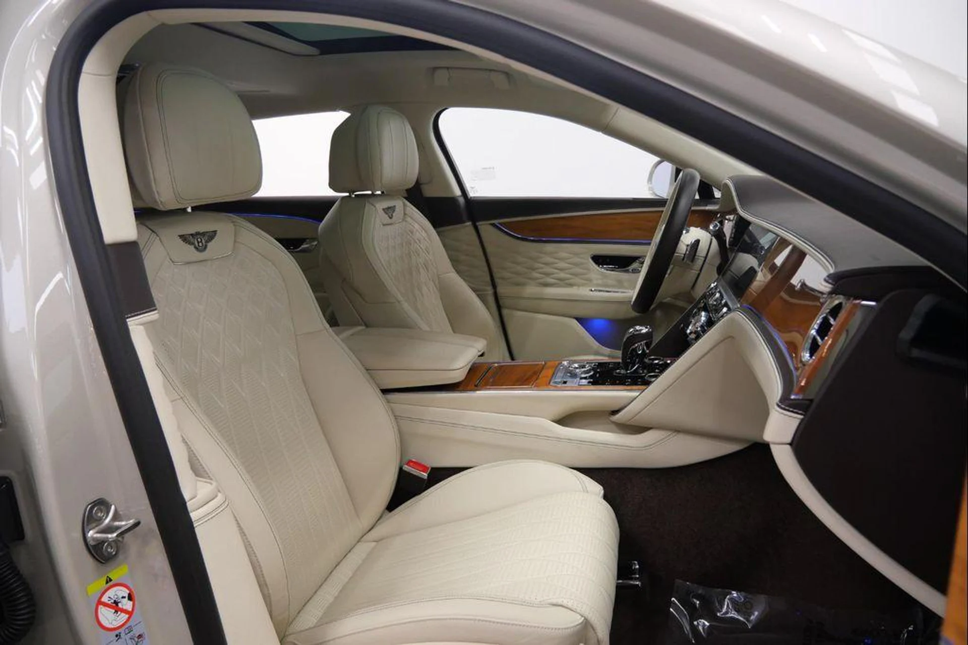 mph022_3390600326_1_S_Kue_Kdn_Ws_Y_Th58s_M1e_PUB_Bw8_Xg_4e98308a24