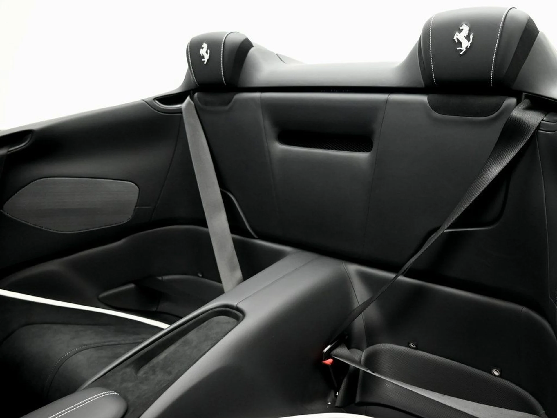 mph022_3390975546_a4f4e4b17d74f1c4985fae69fd392604_5ae57cff2a