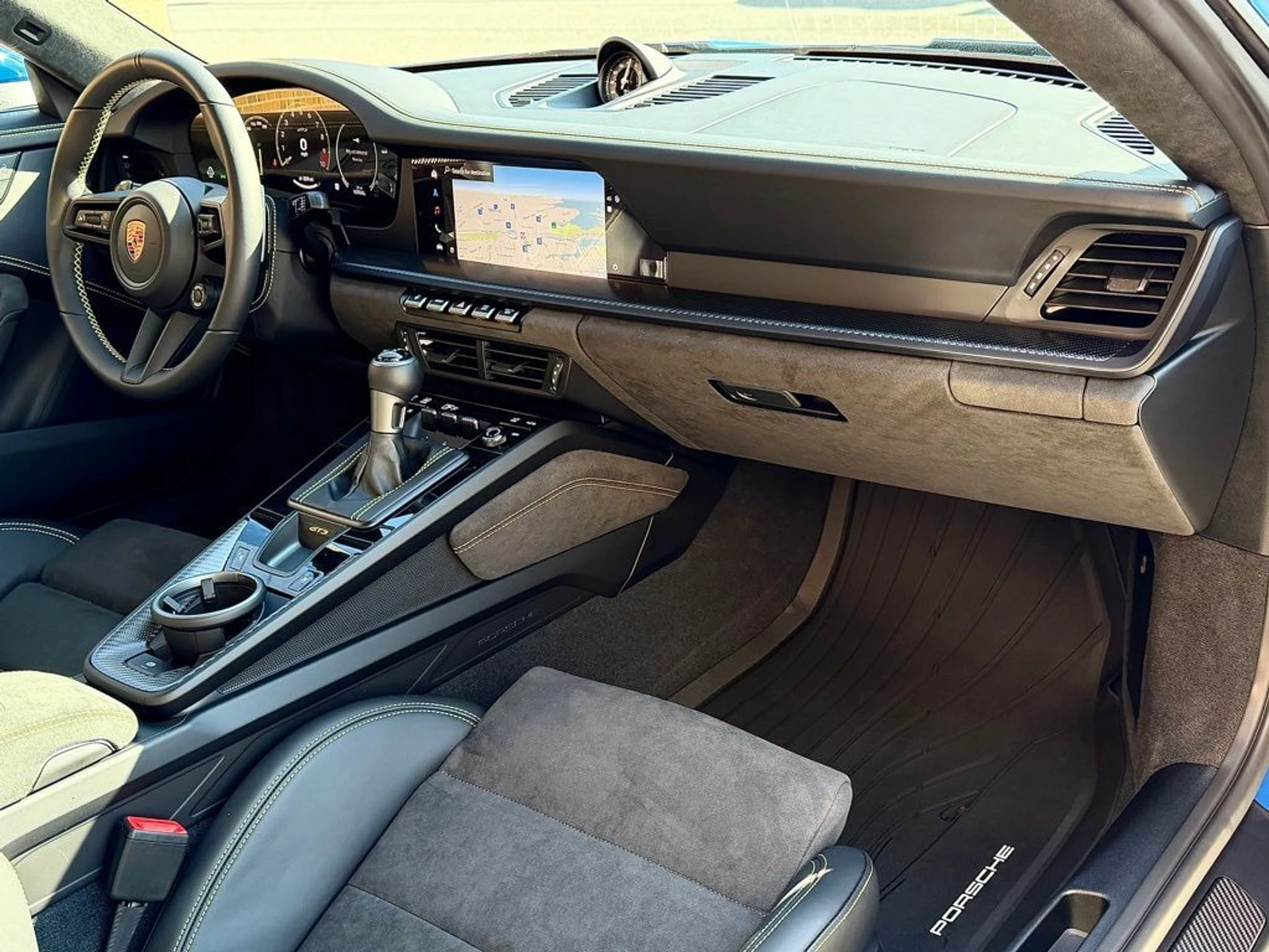 mph022_3391475146_d8c6e67552207e1c879e41a838997ed4x_d37702216a