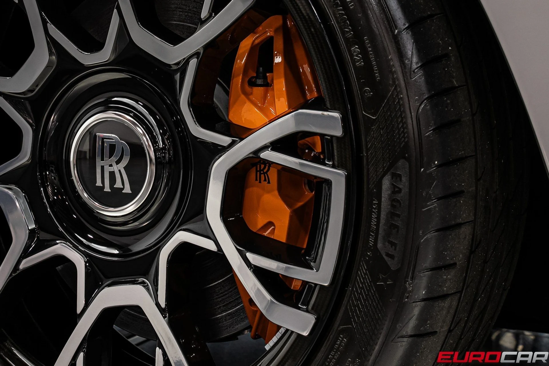 mph022_3394720845_image_23_b1425649a5