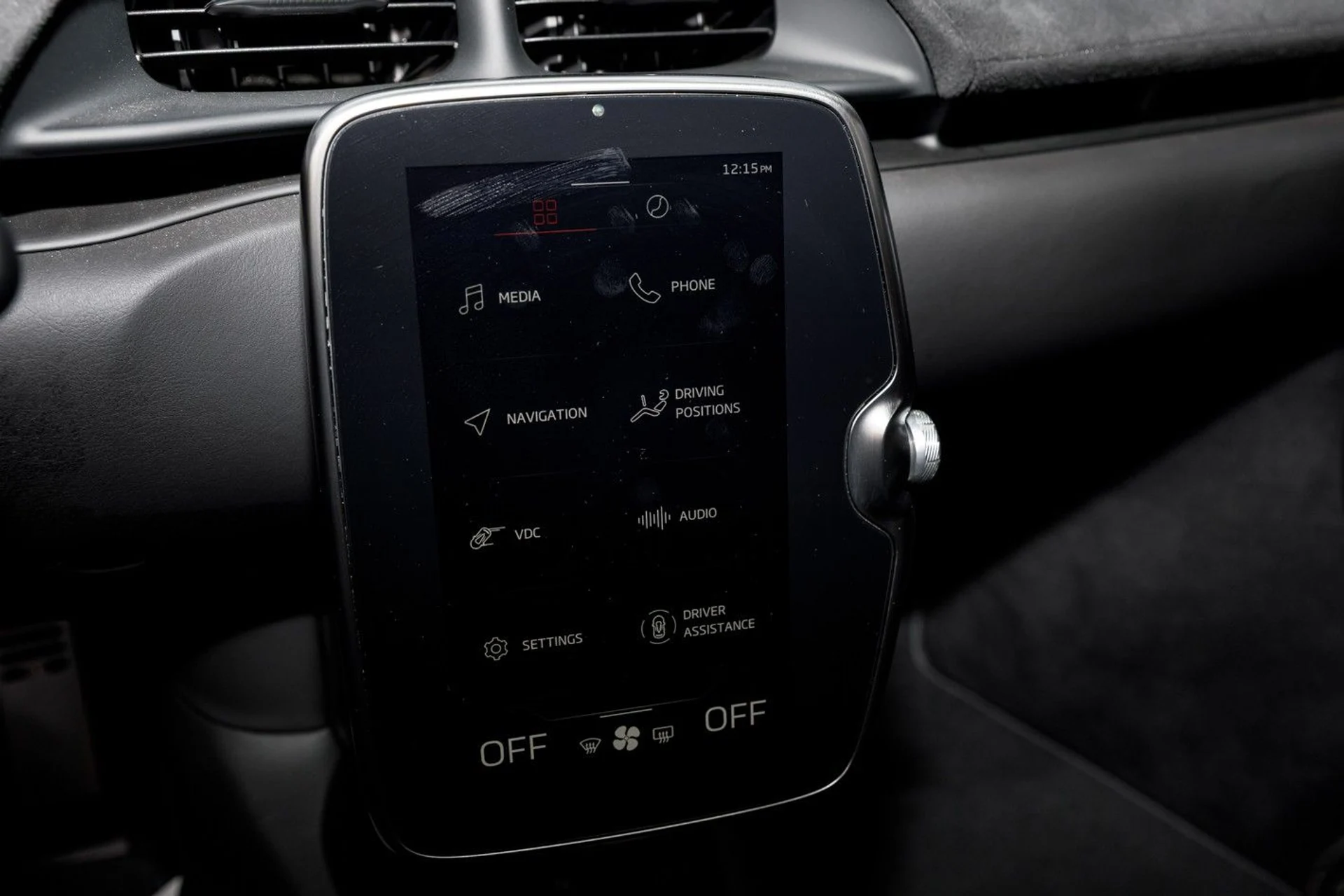 mph022_3395853236_614_p23_l_8cad0f3f30