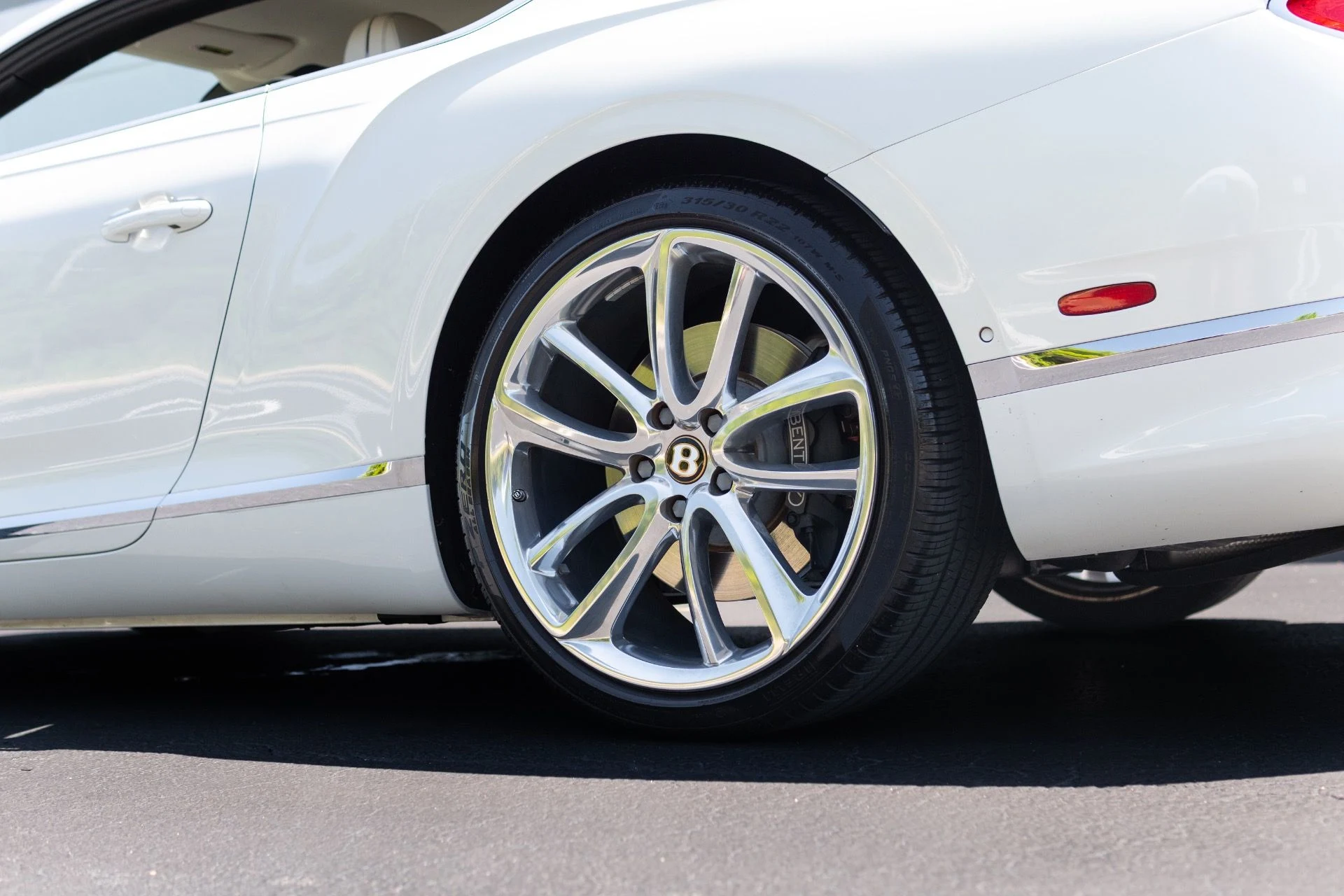 mph022_3397602366_Used_2020_Bentley_Continental_GT_V8_1777404396_56a6982ce6