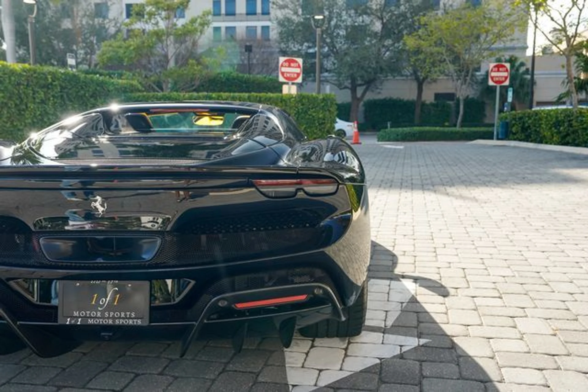 mph022_3402941963_22988453_23_c358f64629