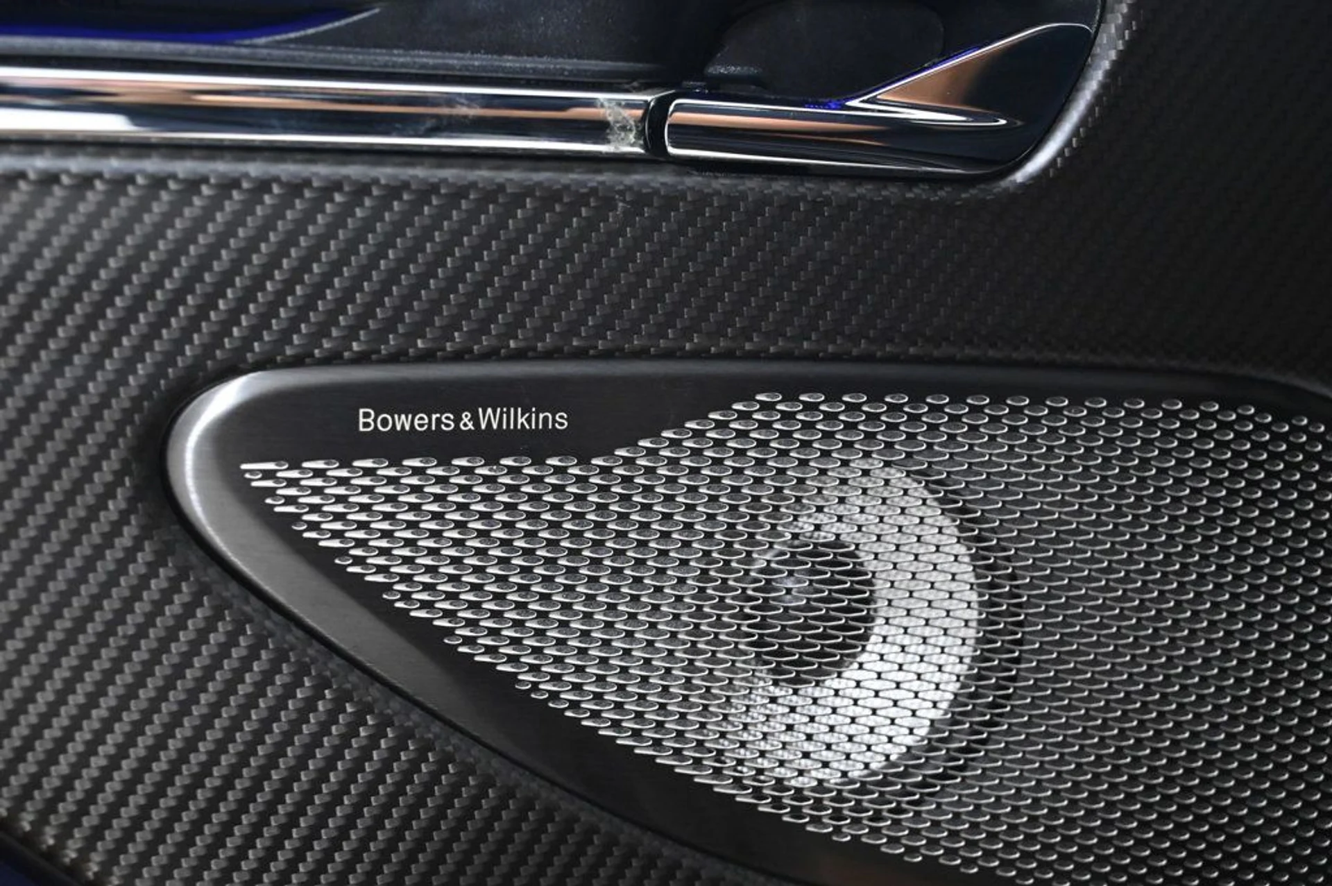 mph022_3406318333_new_2026_aston_martin_db12_11350_22934456_22_1024_6ac418b96a