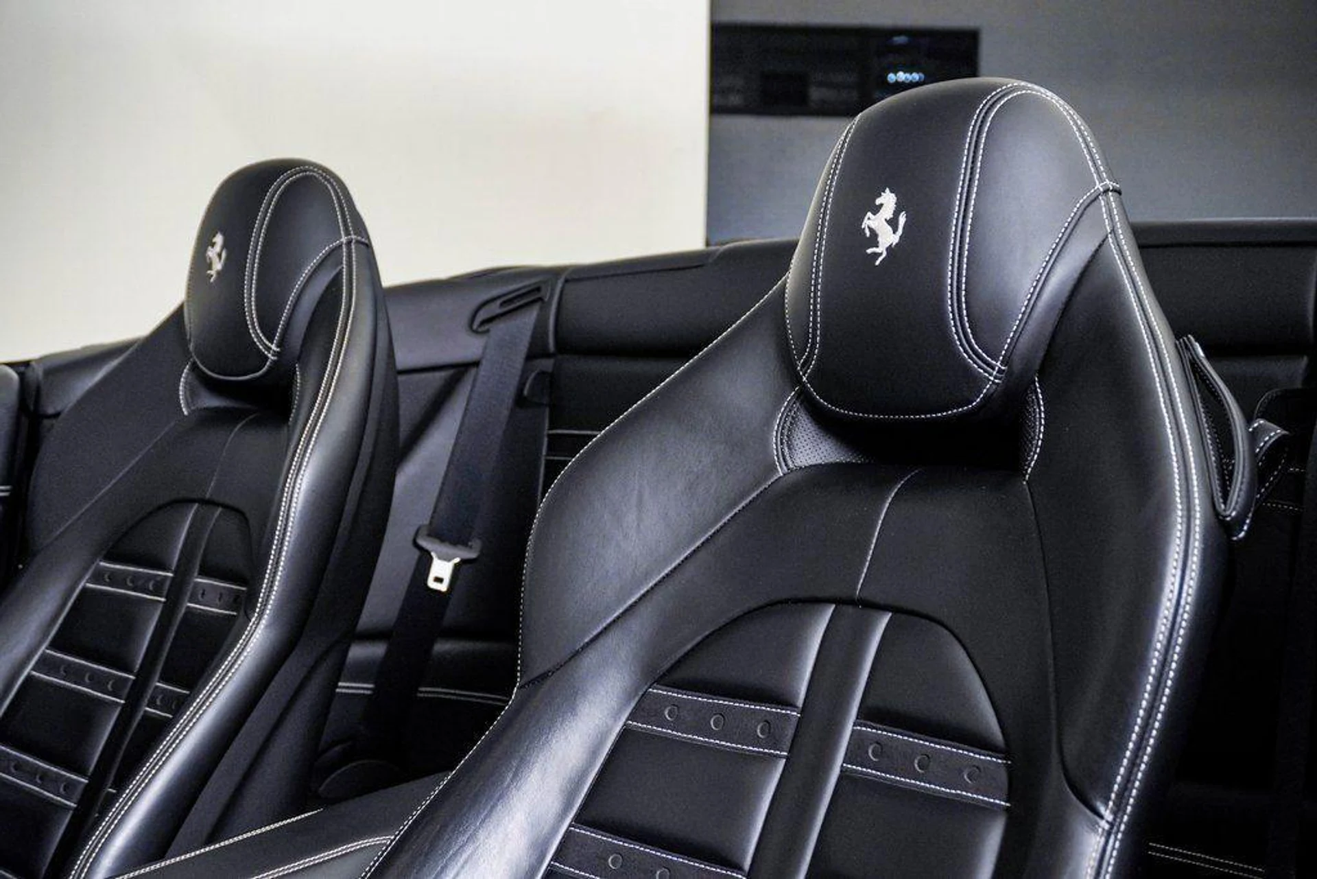 mph022_3408143699_2_KX_Ba7_Yr1xvf0_Z0_JV_7_Il_Js6_G_Km0_888da454f9