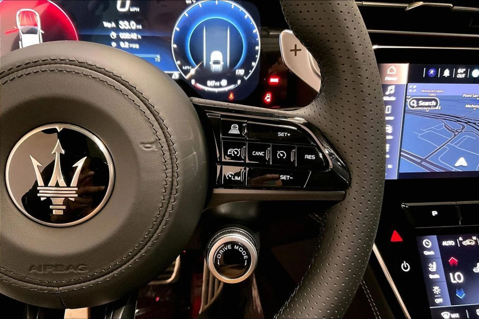 mph022_3411311774_d0621fa175d0f602a4df5ccf0639f210x_7349cb1d69