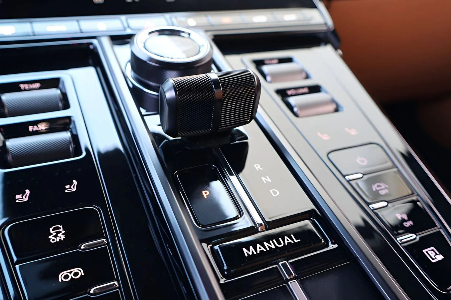 mph022_3412795548_23_0f902cddd1