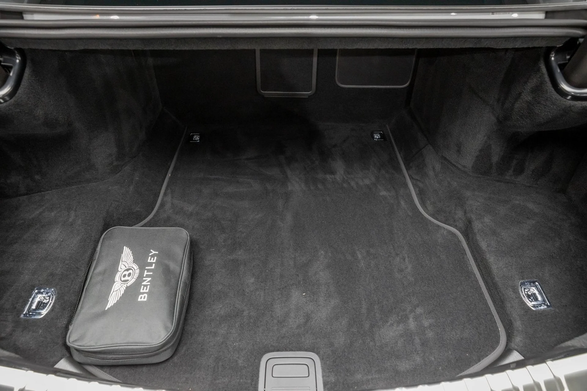 mph022_3418760323_23_d89a24686a