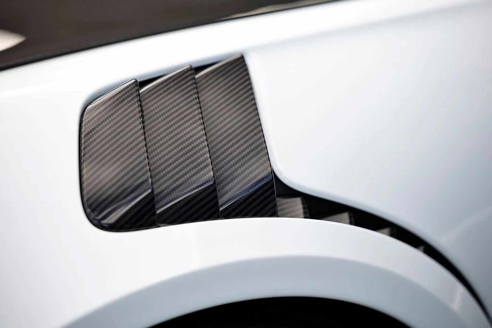 mph022_3422054359_6c4e525795fdf871a8720fb1e218462b_de035b8045