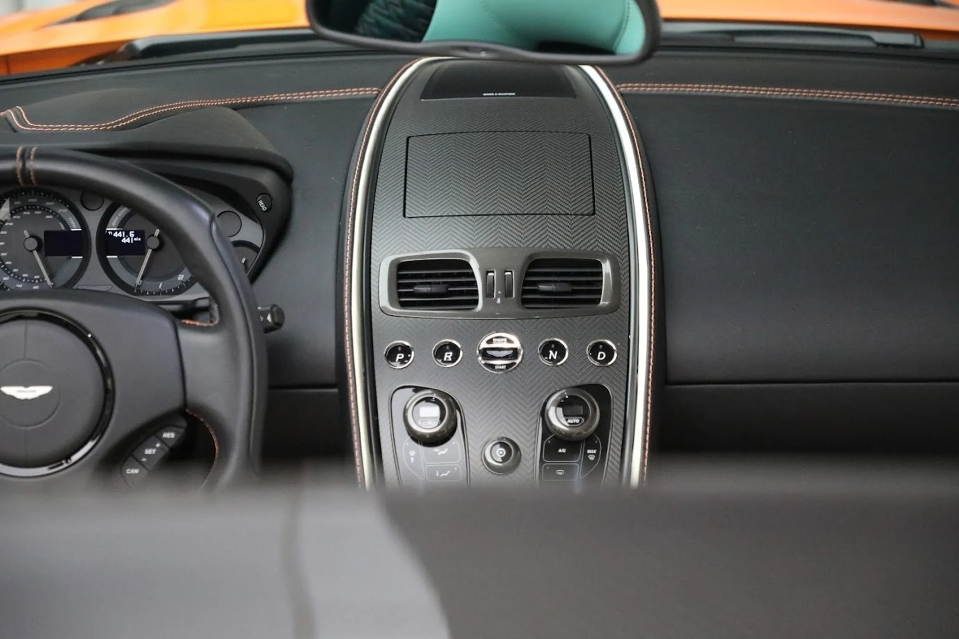 mph022_3430057946_Used_2018_Aston_Martin_Vanquish_Zagato_Speedster_690fc0e850