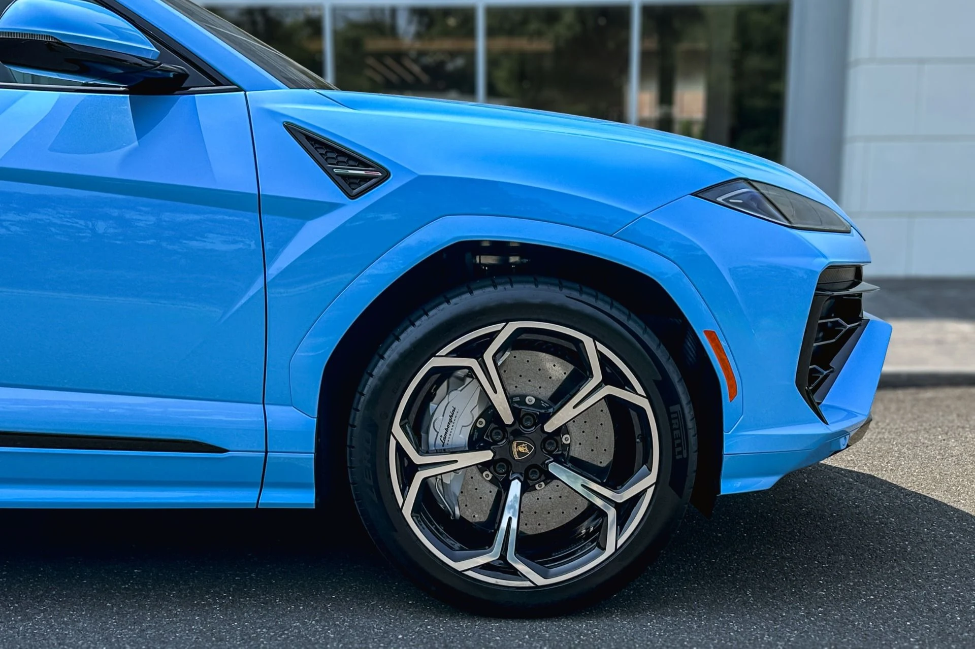 mph022_3434246330_New_2026_Lamborghini_Urus_SE_1782998768_2e52ff6e72