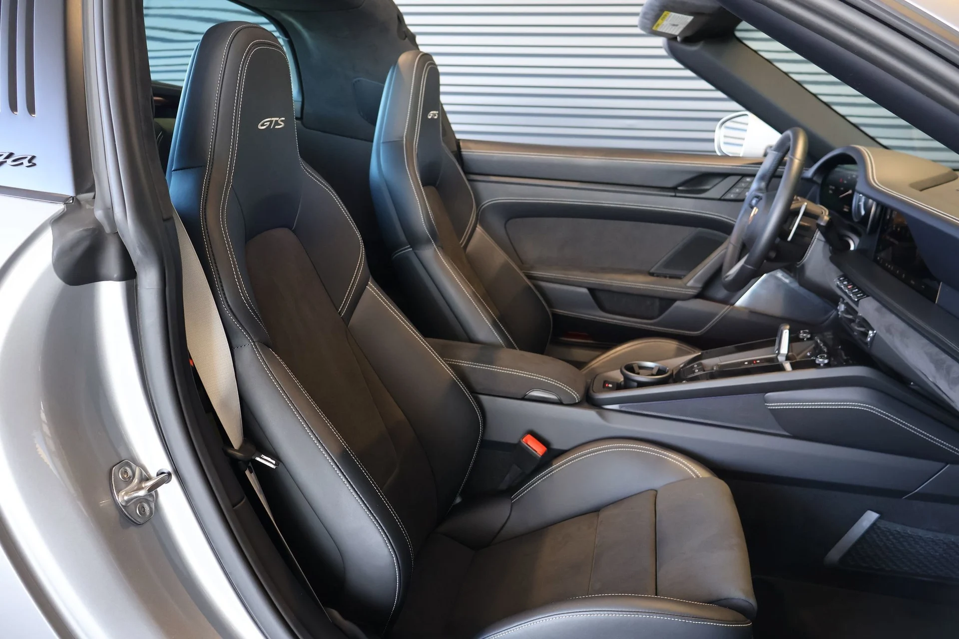 mph022_3443603170_ebe47f5e83a56df8cc892582709459fb_4add20164e