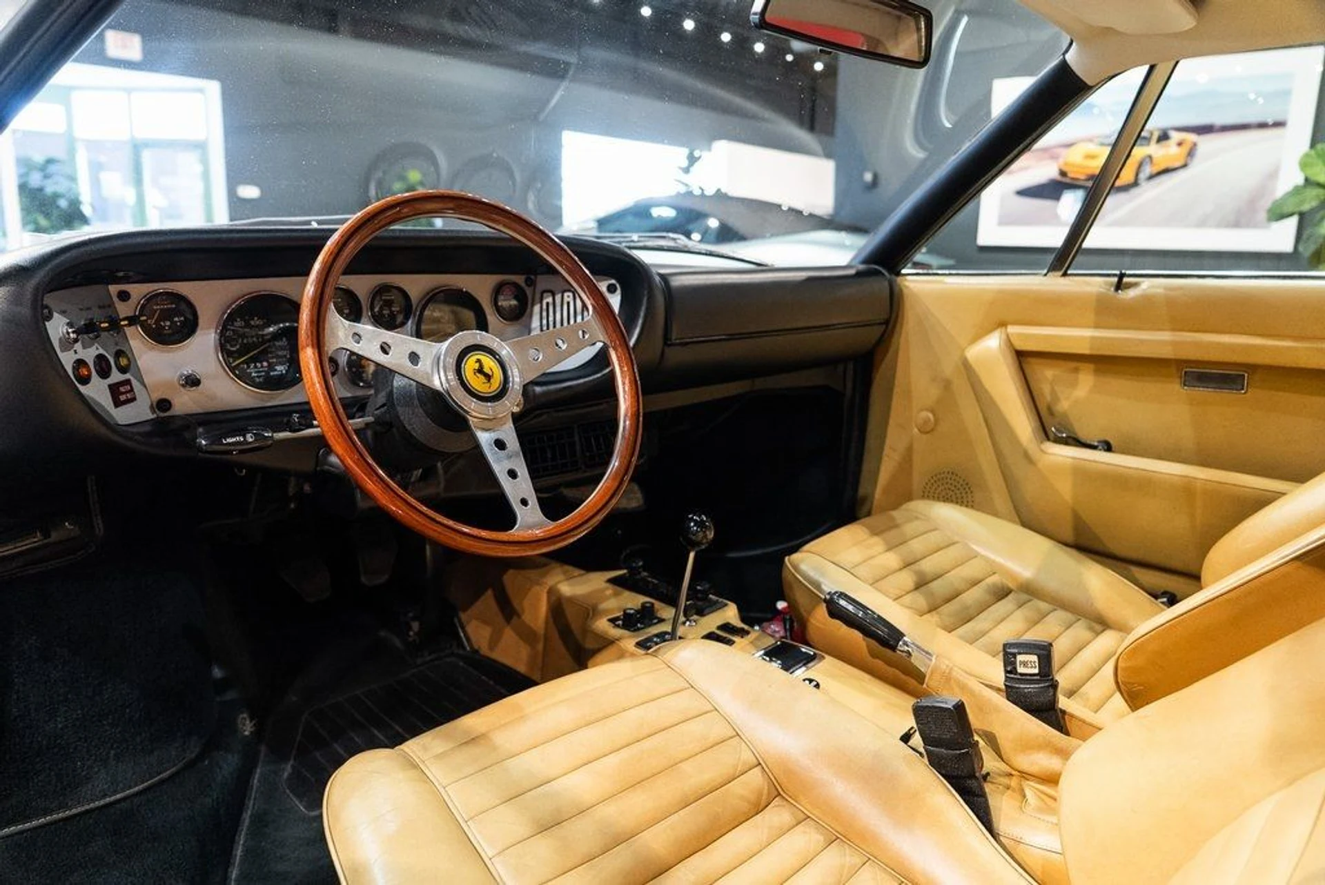 mph022_3458243347_02f3b63c9cd30a47481b655889554185_c4c7ced1f0