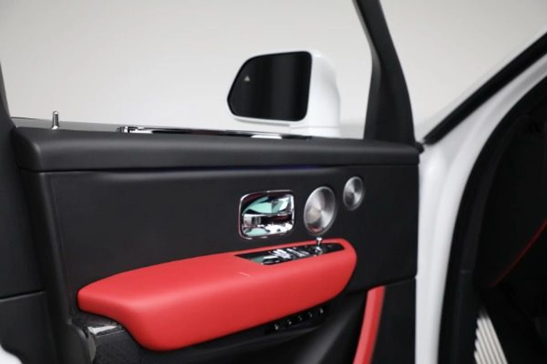 mph022_346361385_Used_2026_Rolls_Royce_Black_Badge_Cullinan_717cb9514c