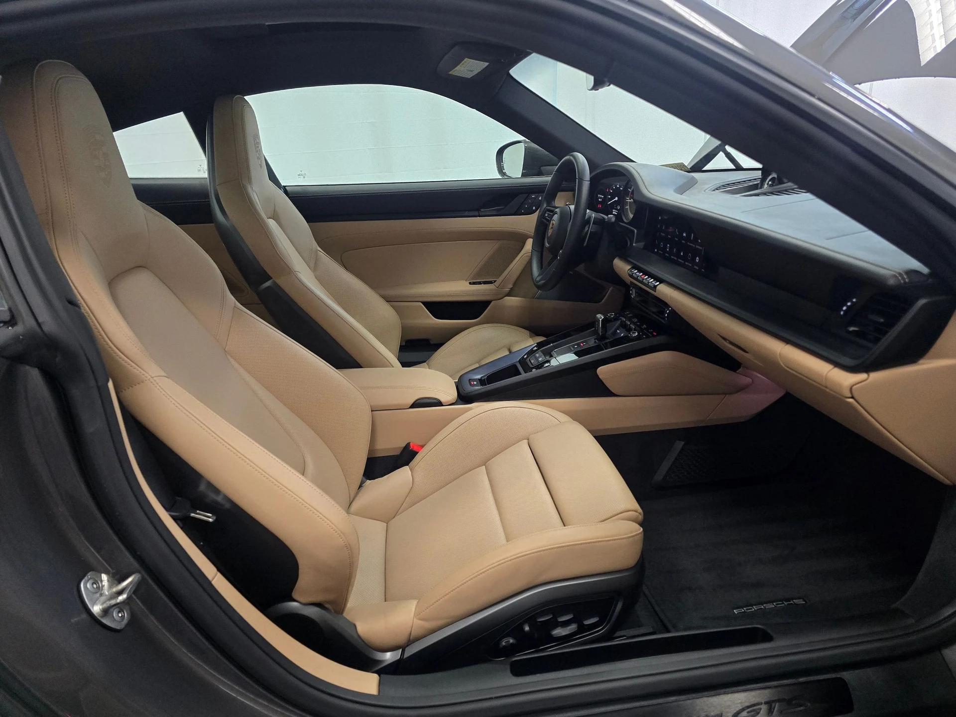 mph022_3466259161_b592a96e5f6f0c1a8d36a10810c11c5ax_c27d4e3f7f