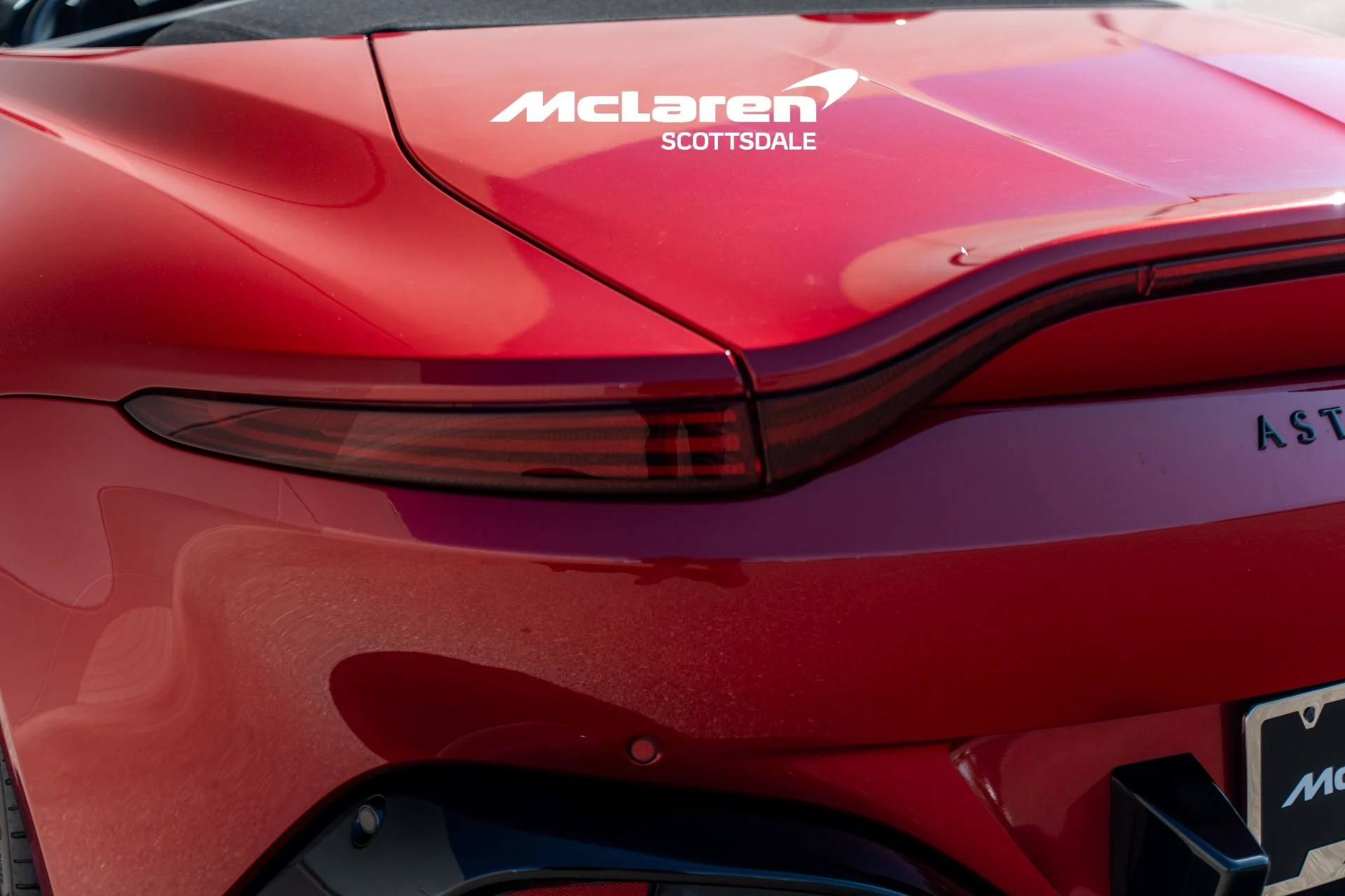 mph022_3467591078_Used_2022_ASTON_MARTIN_VANTAGE_1776494710_8e9cb6c984