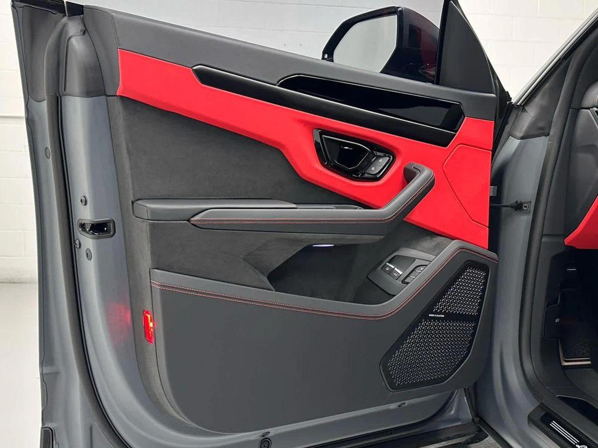 mph022_3492539877_q7_D42_Gm_zf_U_MH_2_XM_Wq_S_Lh_HR_Rs_d27e38fb82