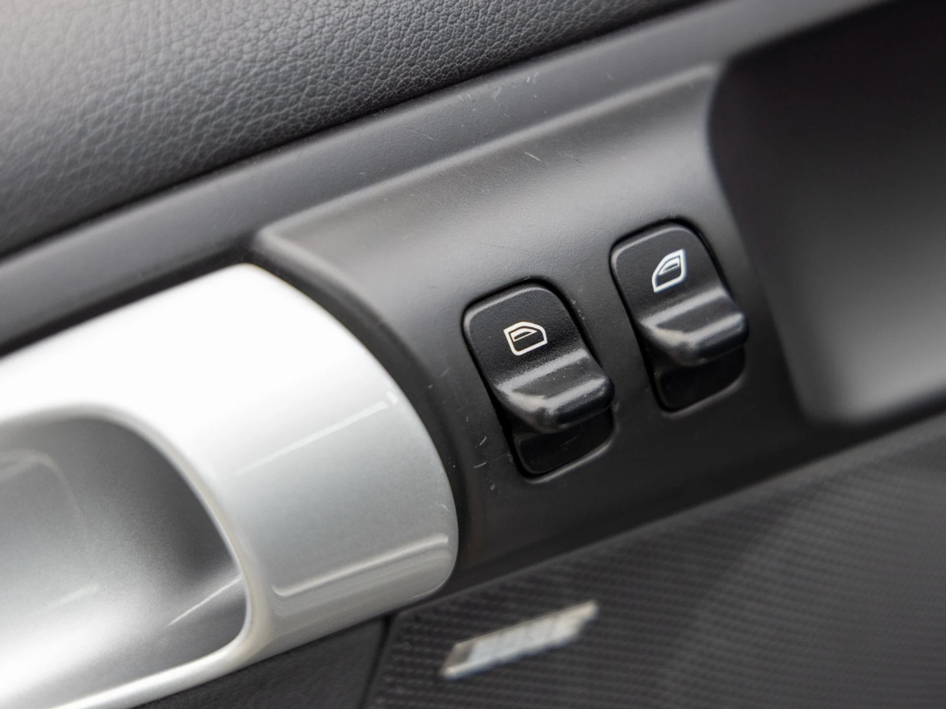 mph022_3492772470_23_e48a429840