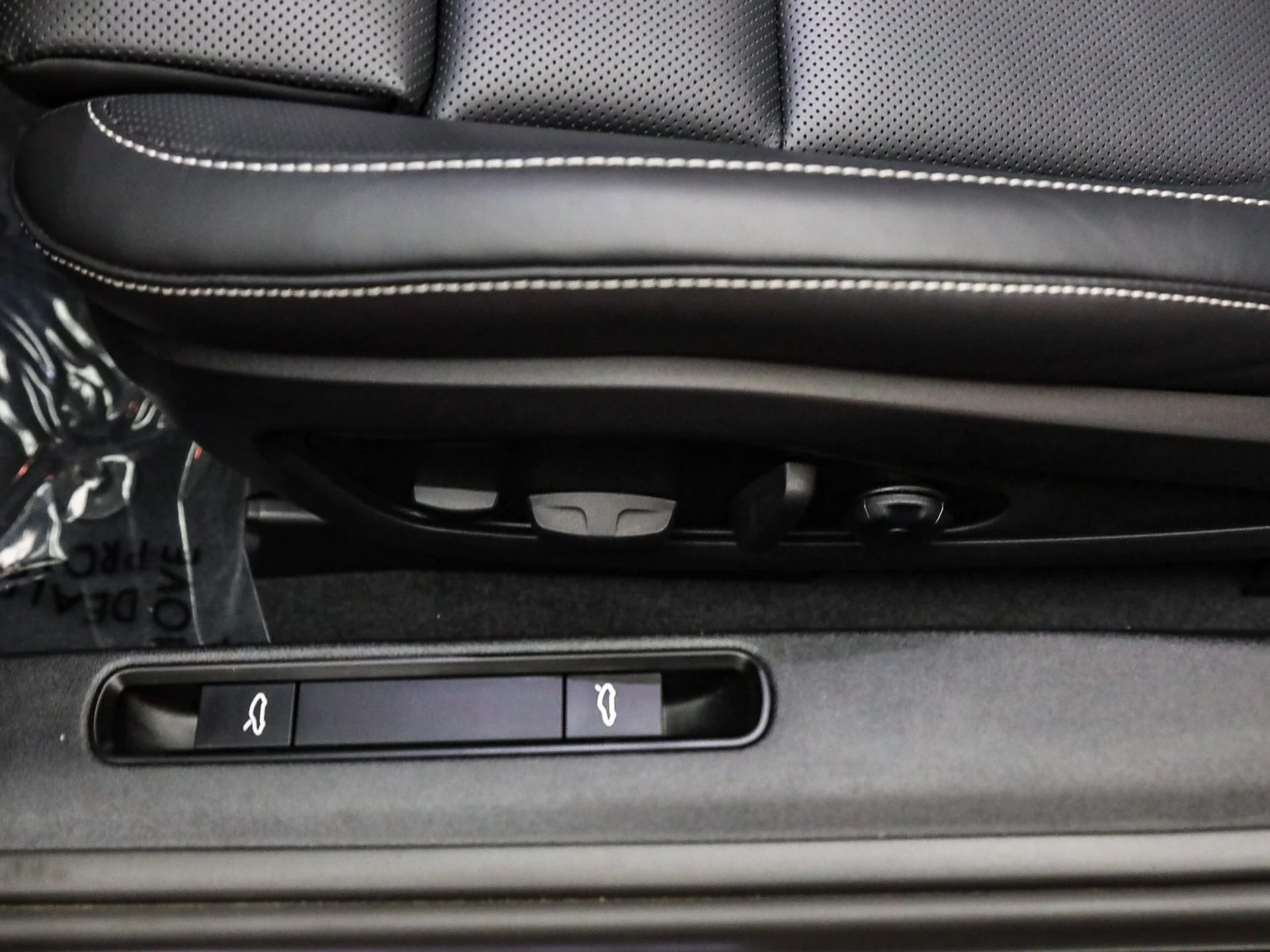 mph022_3493766595_86afd93054ff3bc753ca1f2a5170b740x_d94544c596