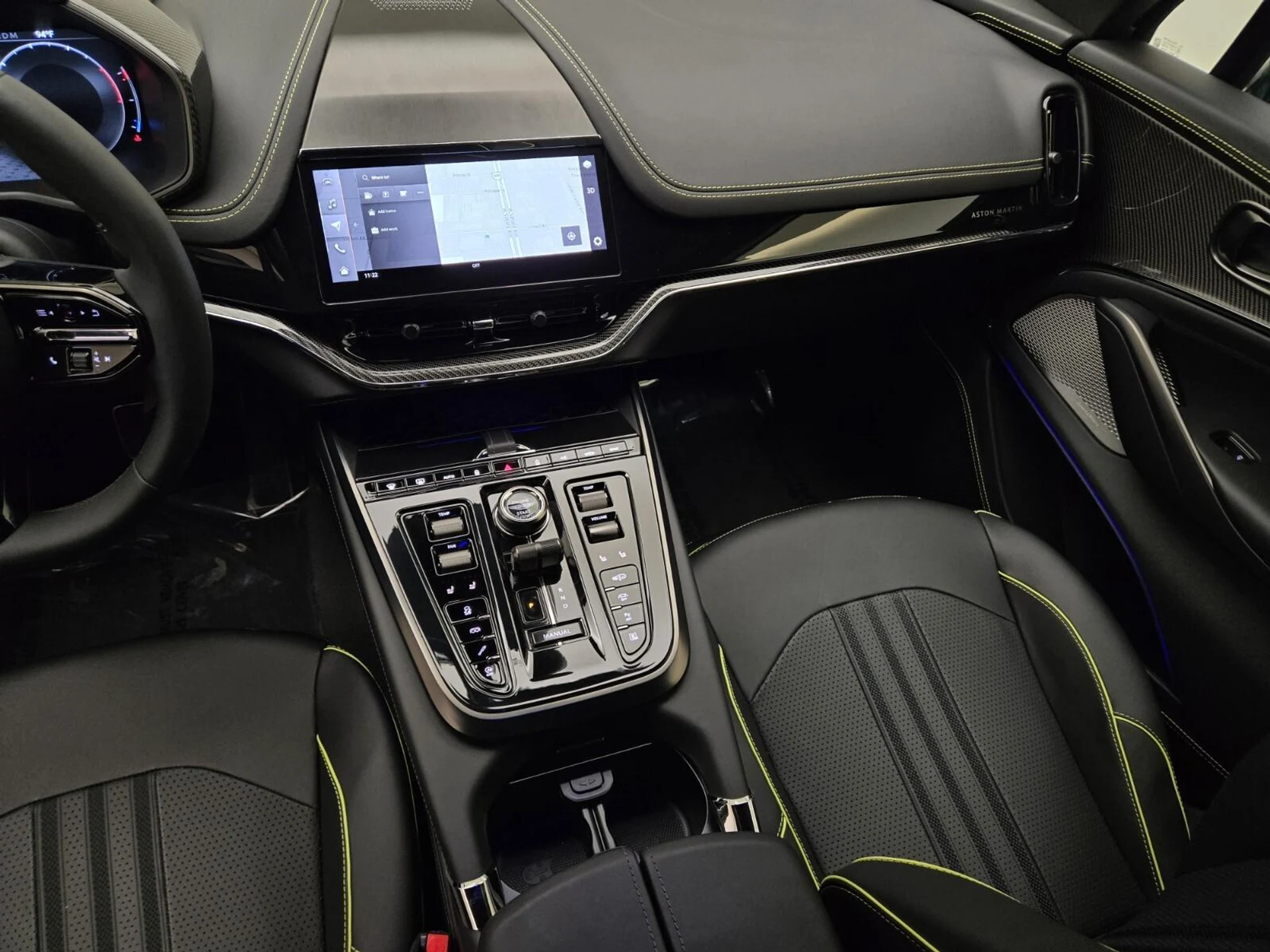 mph022_3495357988_New_2025_Aston_Martin_DBX_707_1753422054_304d6d6726