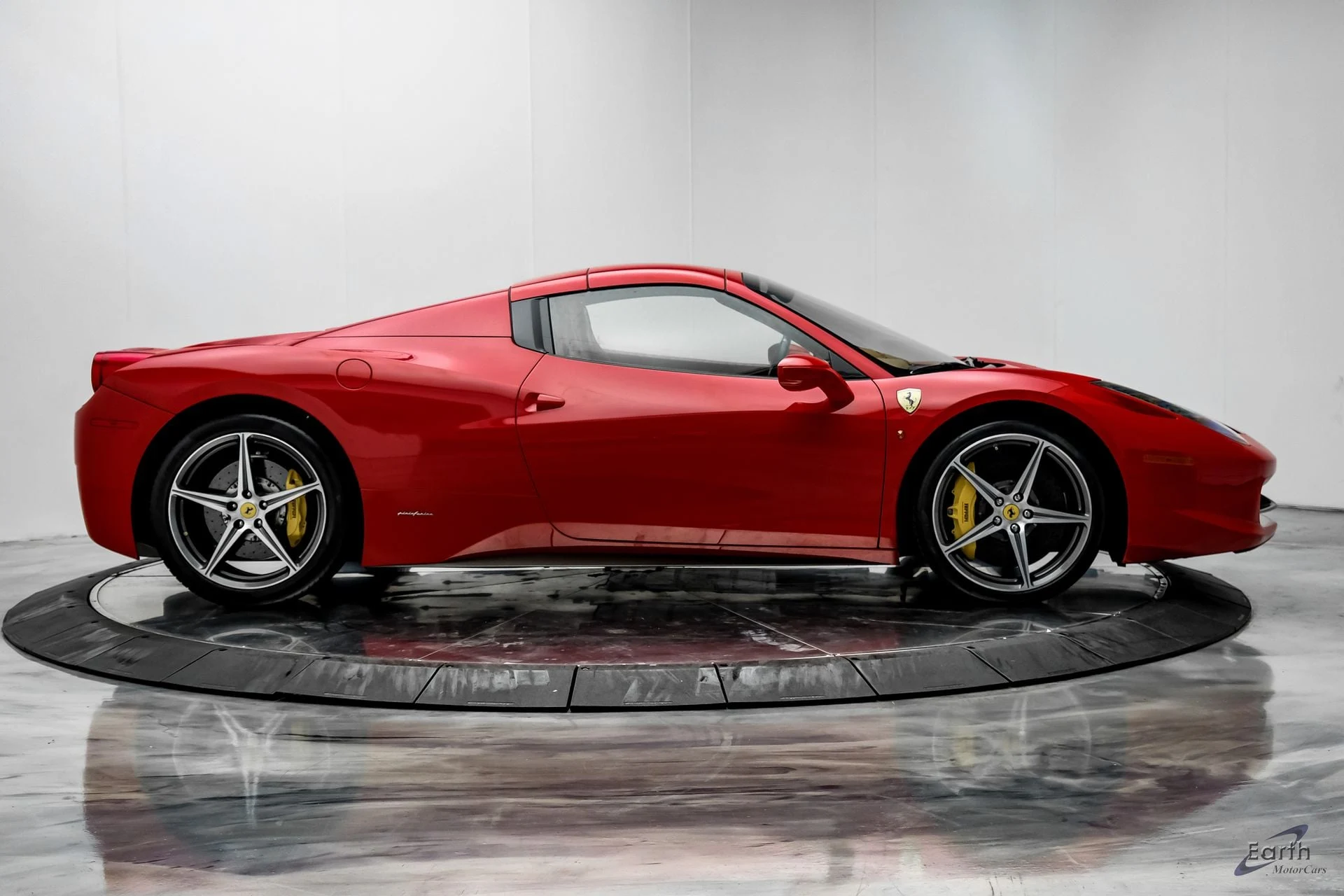 mph022_3496946015_5c57e226a620f48319cb997113f70e16x_2338190087