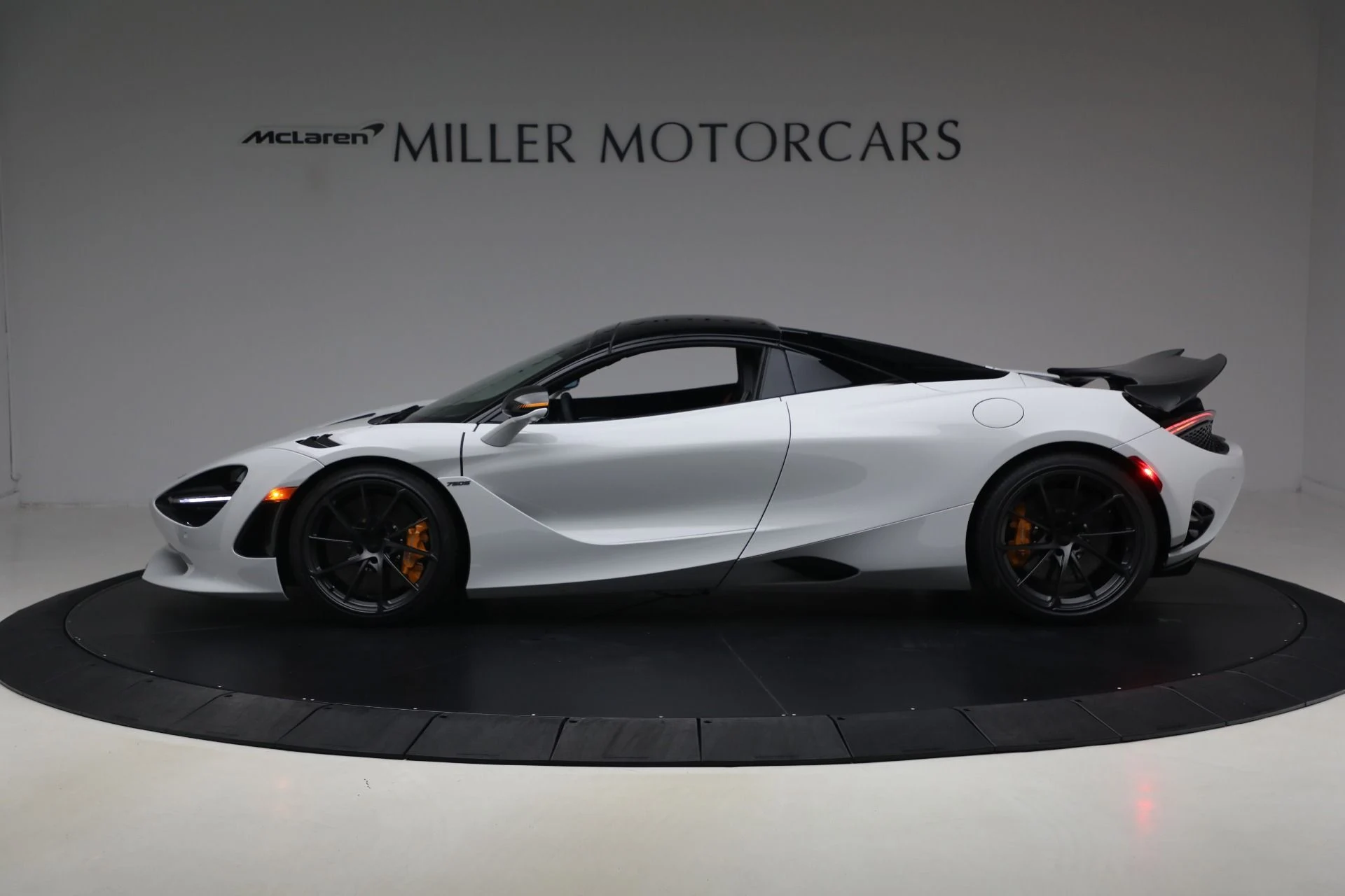 mph022_349907095_New_2027_Mc_Laren_750_S_Spider_Performance_563f616889