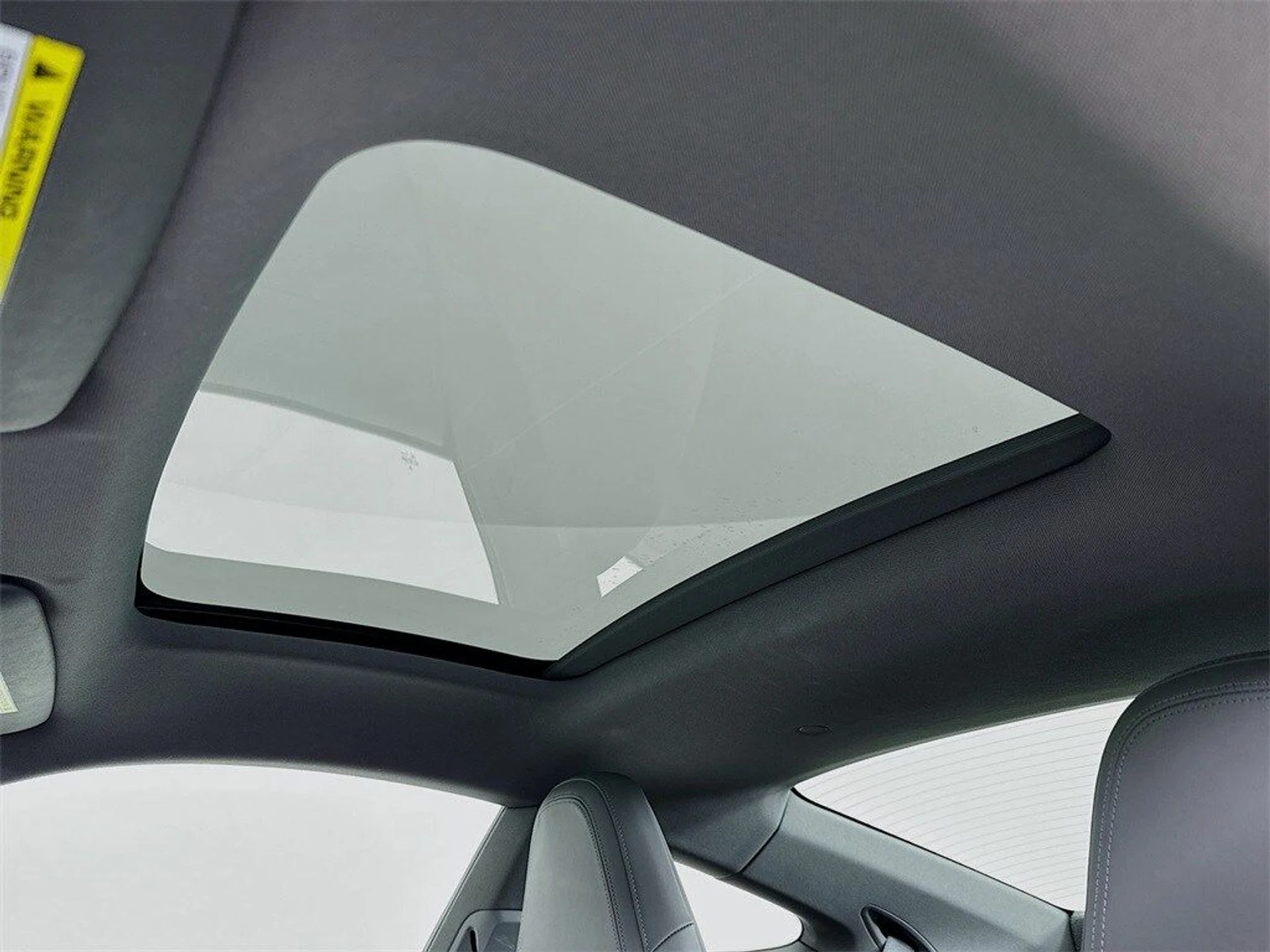 mph022_3503163953_03582a6b4e8f04e2f8dbcc55b3e3f692x_3247c51ced