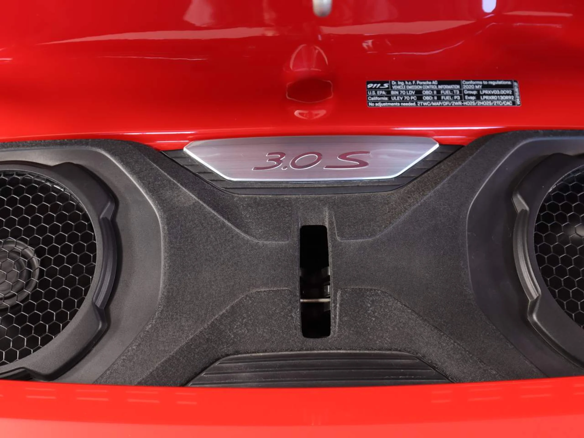 mph022_3508692425_eb5bd2cdbc375a5b753a9355abd9b6e9_24c93cc015