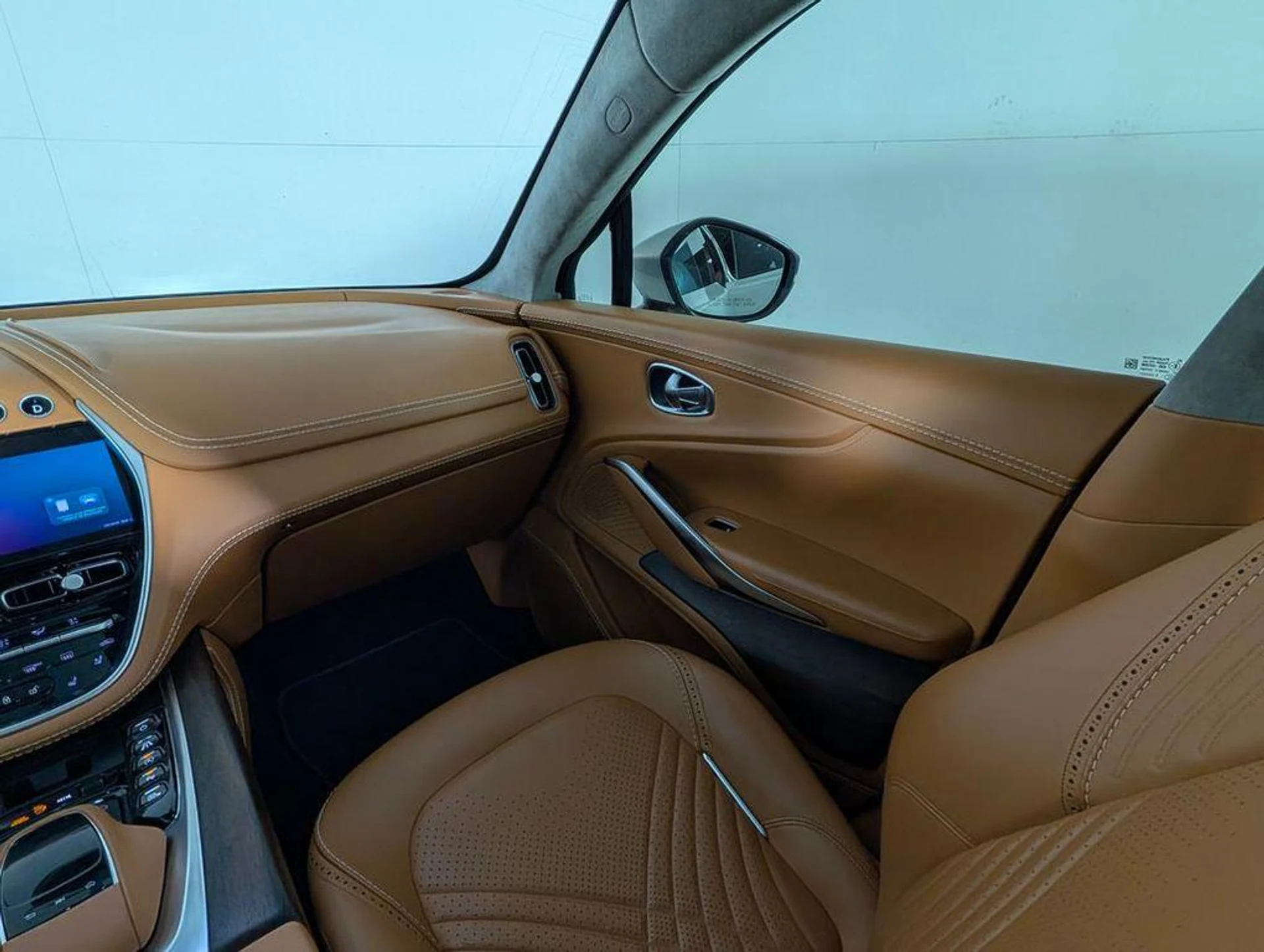 mph022_3509554867_Psba0_X_Dja_T0_V5uf32z_B9l_B_Wqok_950374b985