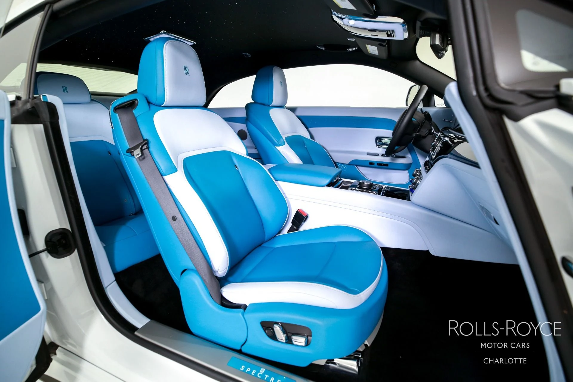 mph022_3512669549_Used_2024_Rolls_Royce_Spectre_1776091344_3060a1edc4