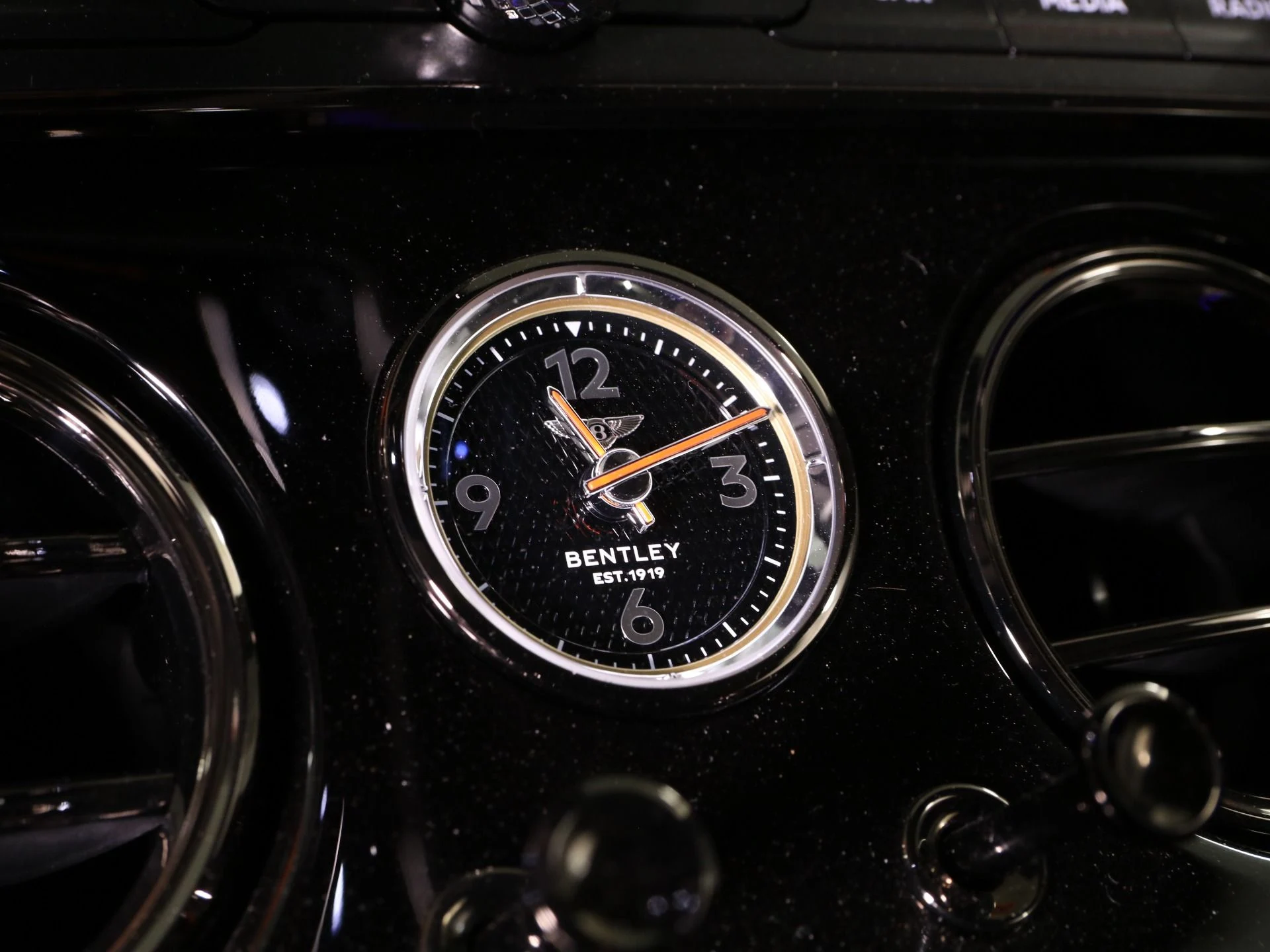 mph022_3513190107_New_2025_Bentley_Continental_GT_1746558441_41b4788cc1