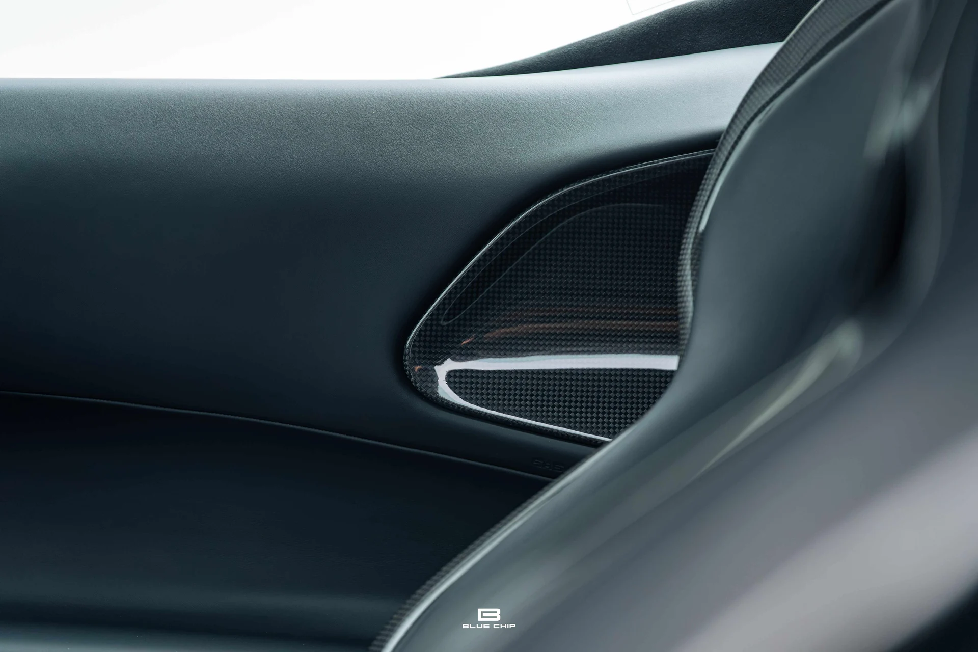 mph022_3513239151_6a6a856a53107b020f0c9de8_23796_202025_20_Ferrari_20_SF_90_20_Spider_20_Roso_20_Magma_23_42a8db4ac2