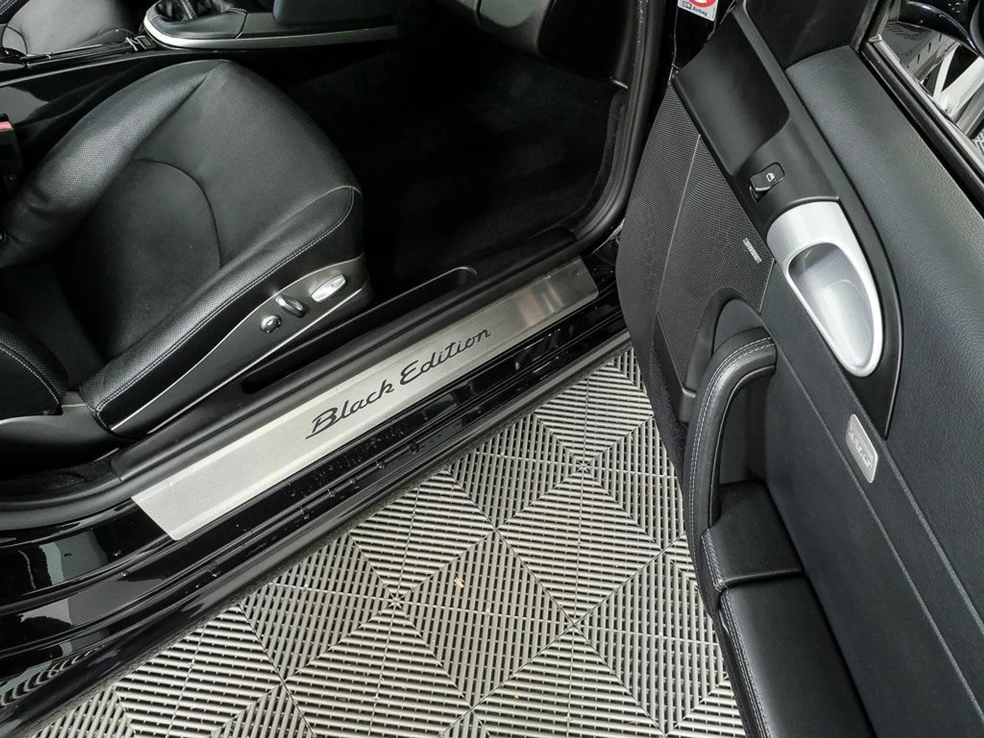 mph022_351574678_X3e_U_I3_Hknk_Lx_Ny8_Ta_Jm_Oe4jc_Cg_c0a1bf6d45